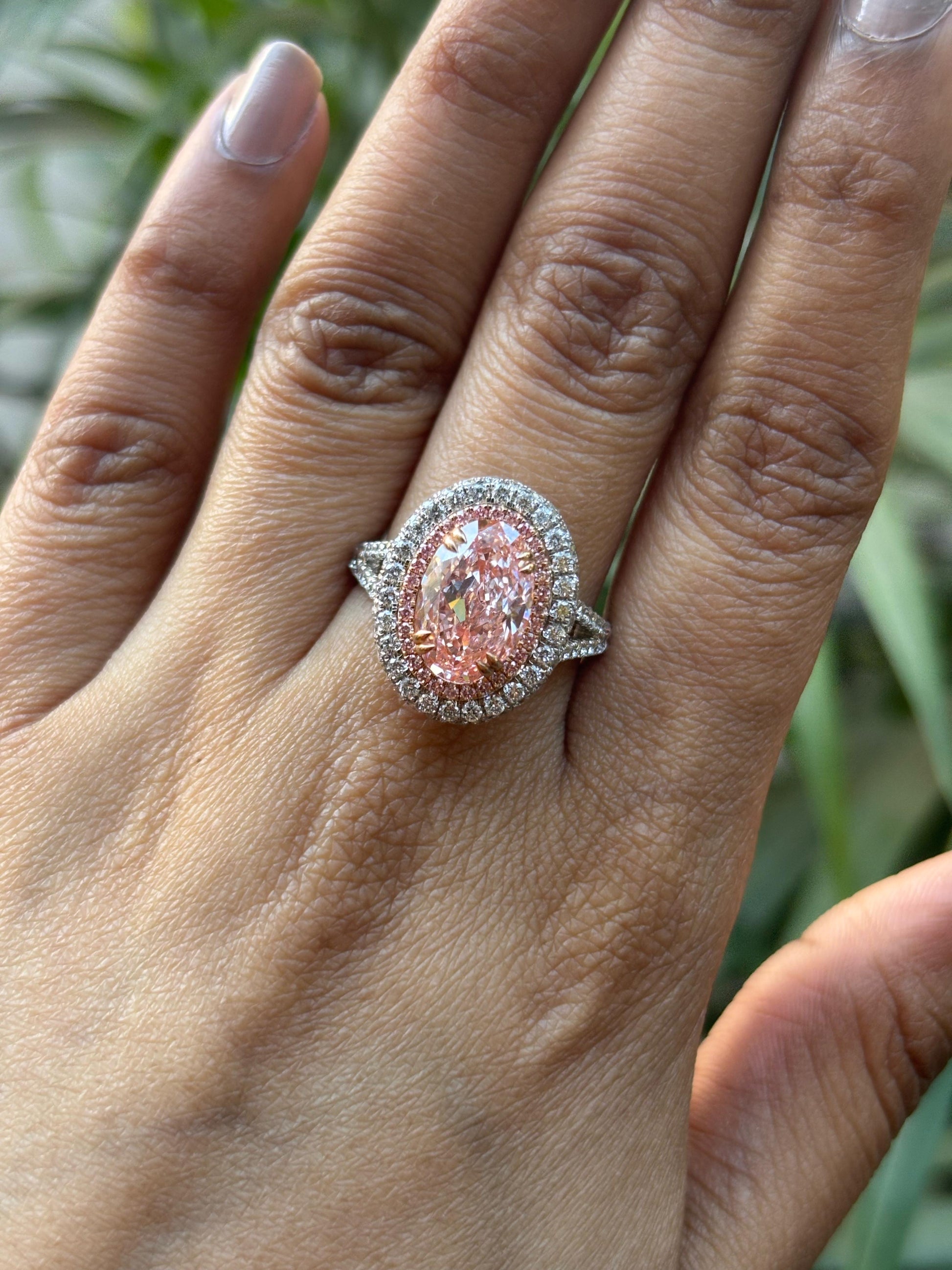 Qatar 2.75ct Lab Grown Diamond Ring - Elegant & Green - Fiona Diamonds - Fiona Diamonds