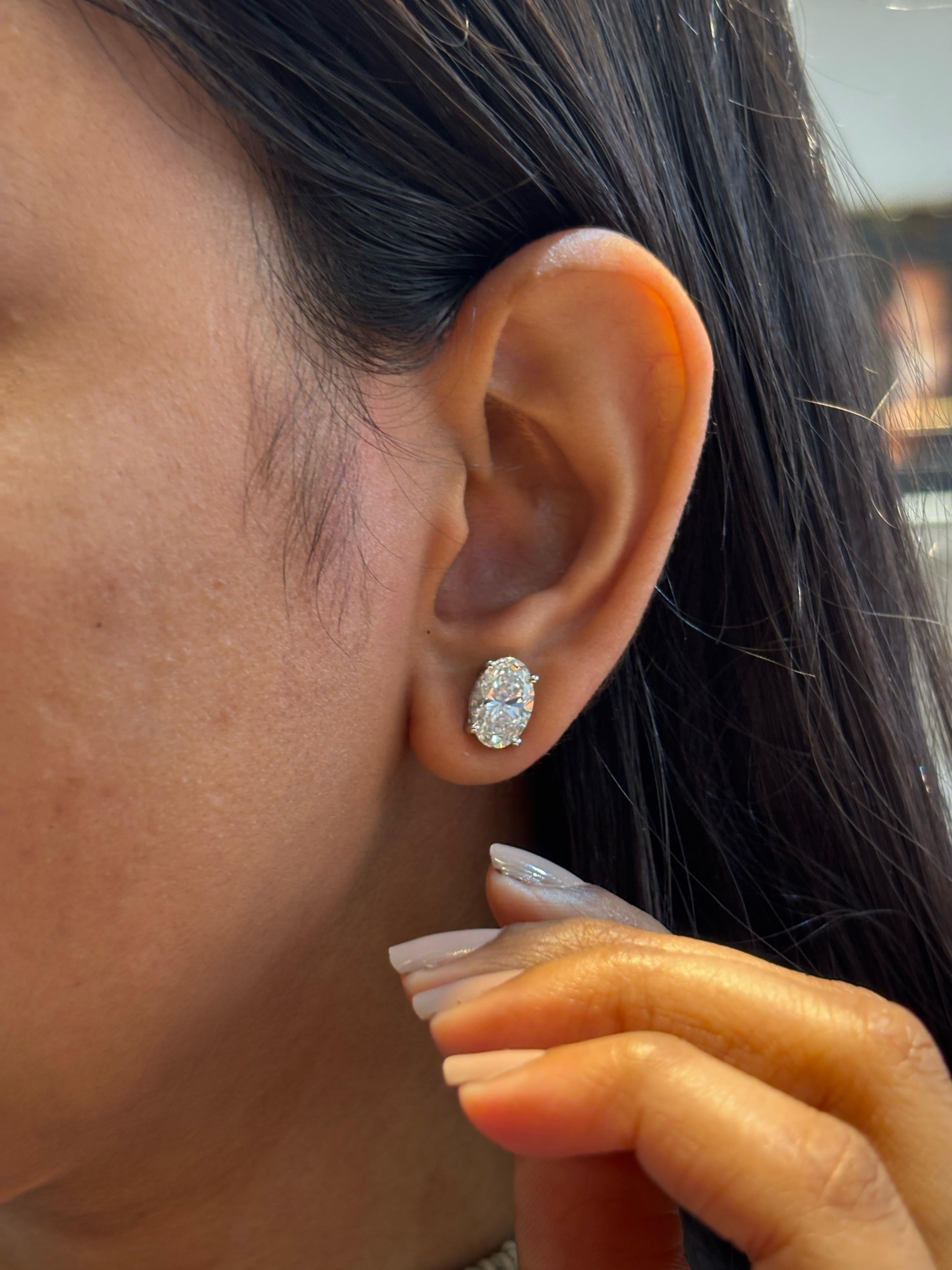 Thalynna 2ct Lab Diamond Earring - Radiant Sophistication - Fiona Diamonds - Fiona Diamonds