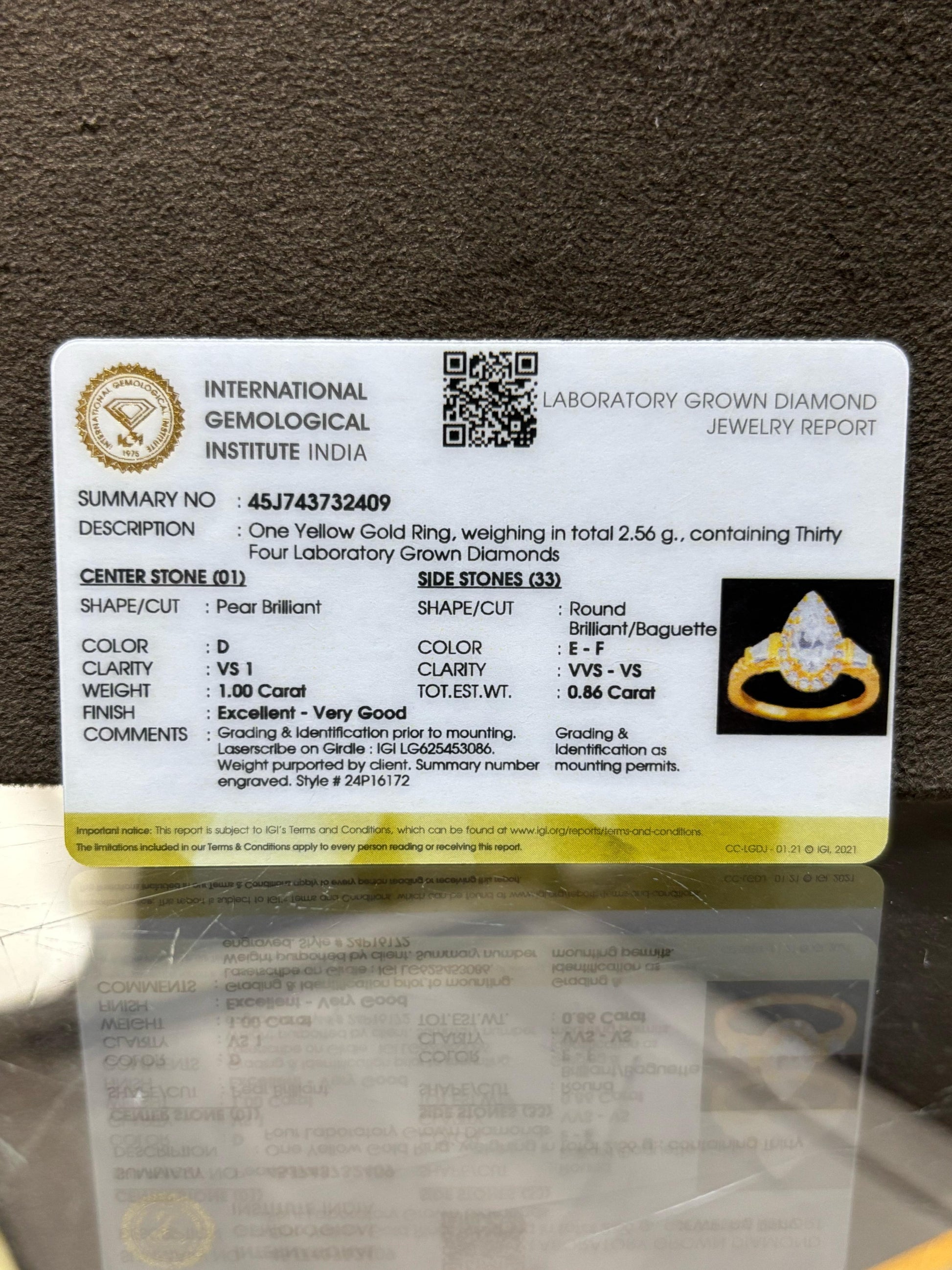 Linnea 1ct Lab Grown Diamond Rings – Chic & Eco-Conscious - Fiona Diamonds - Fiona Diamonds