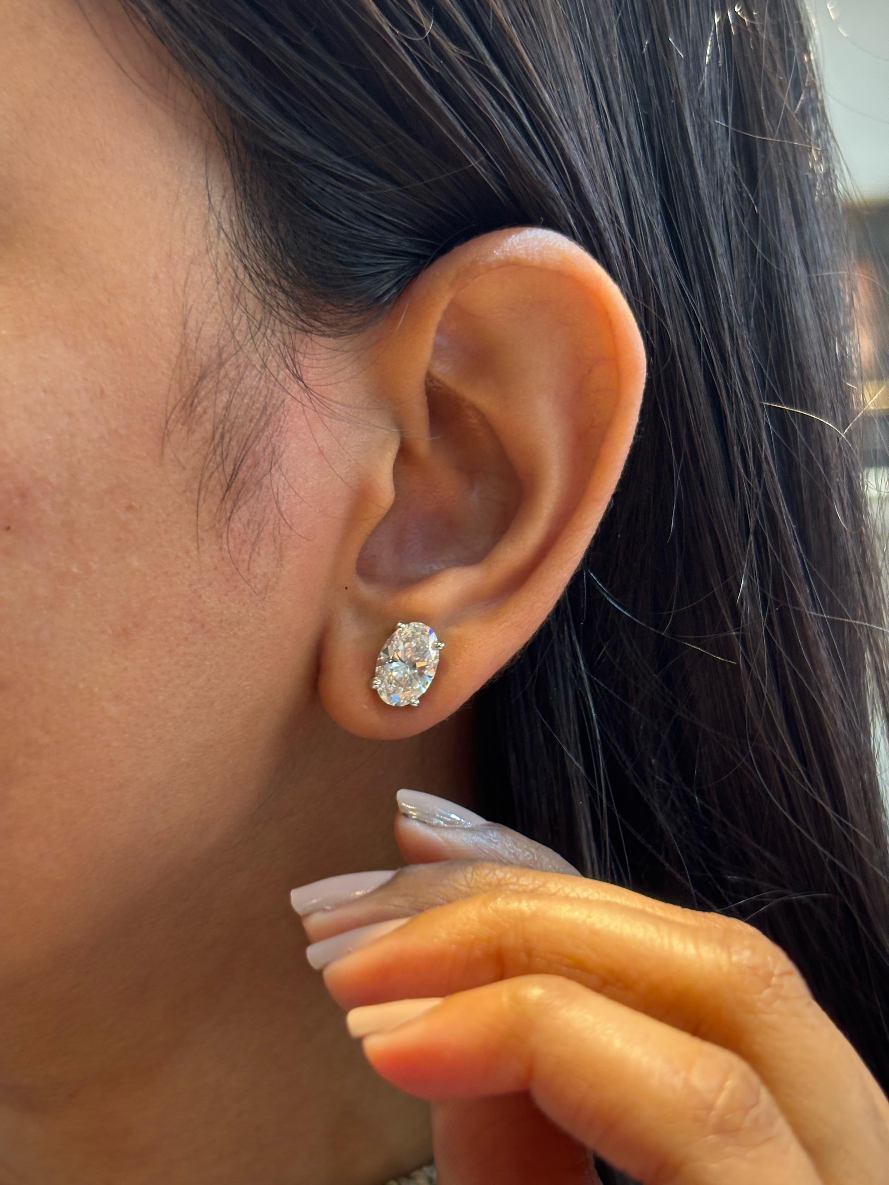 Thalynna 2ct Lab Diamond Earring - Radiant Sophistication - Fiona Diamonds - Fiona Diamonds