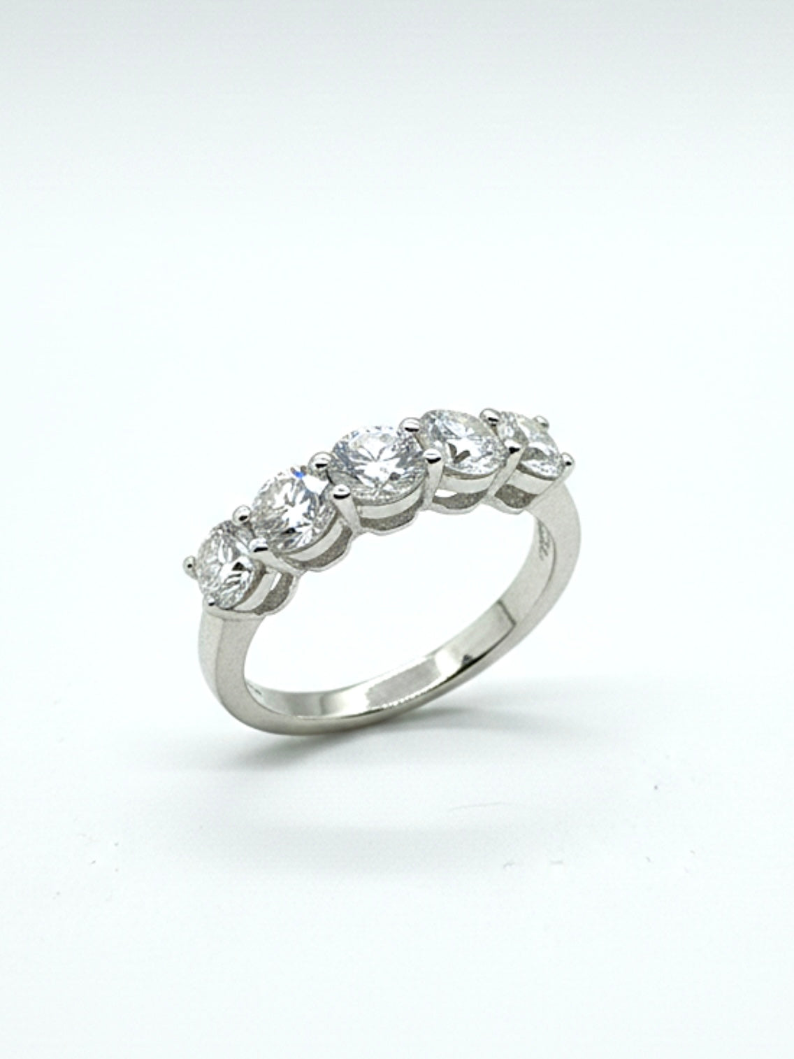 Qyrith Band Lab Diamond Ring