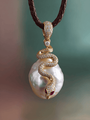Medusa Lab Diamond Brooch - Fiona Diamonds - Fiona Diamonds