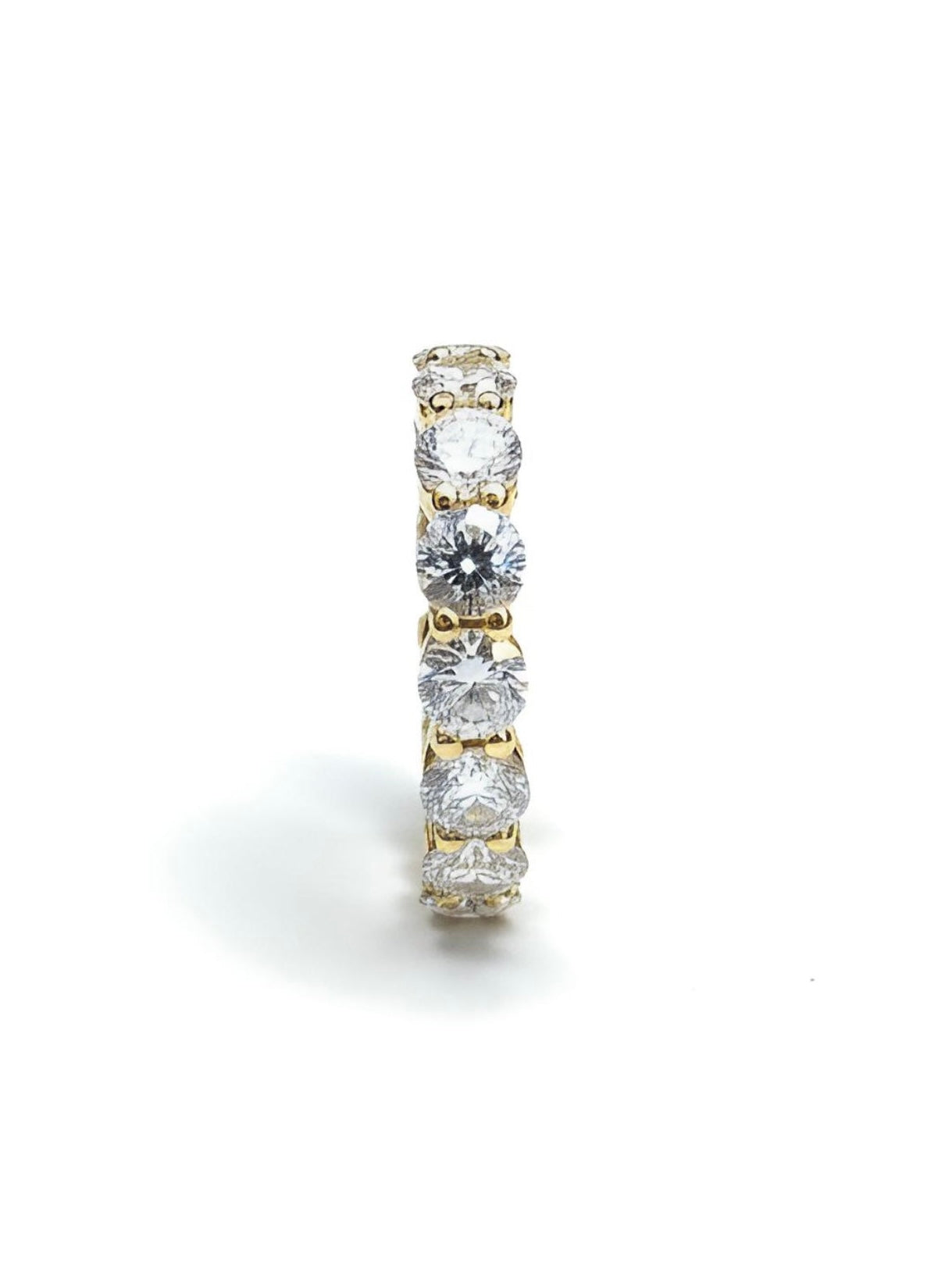 Avyphora Strand Lab Diamond Ring
