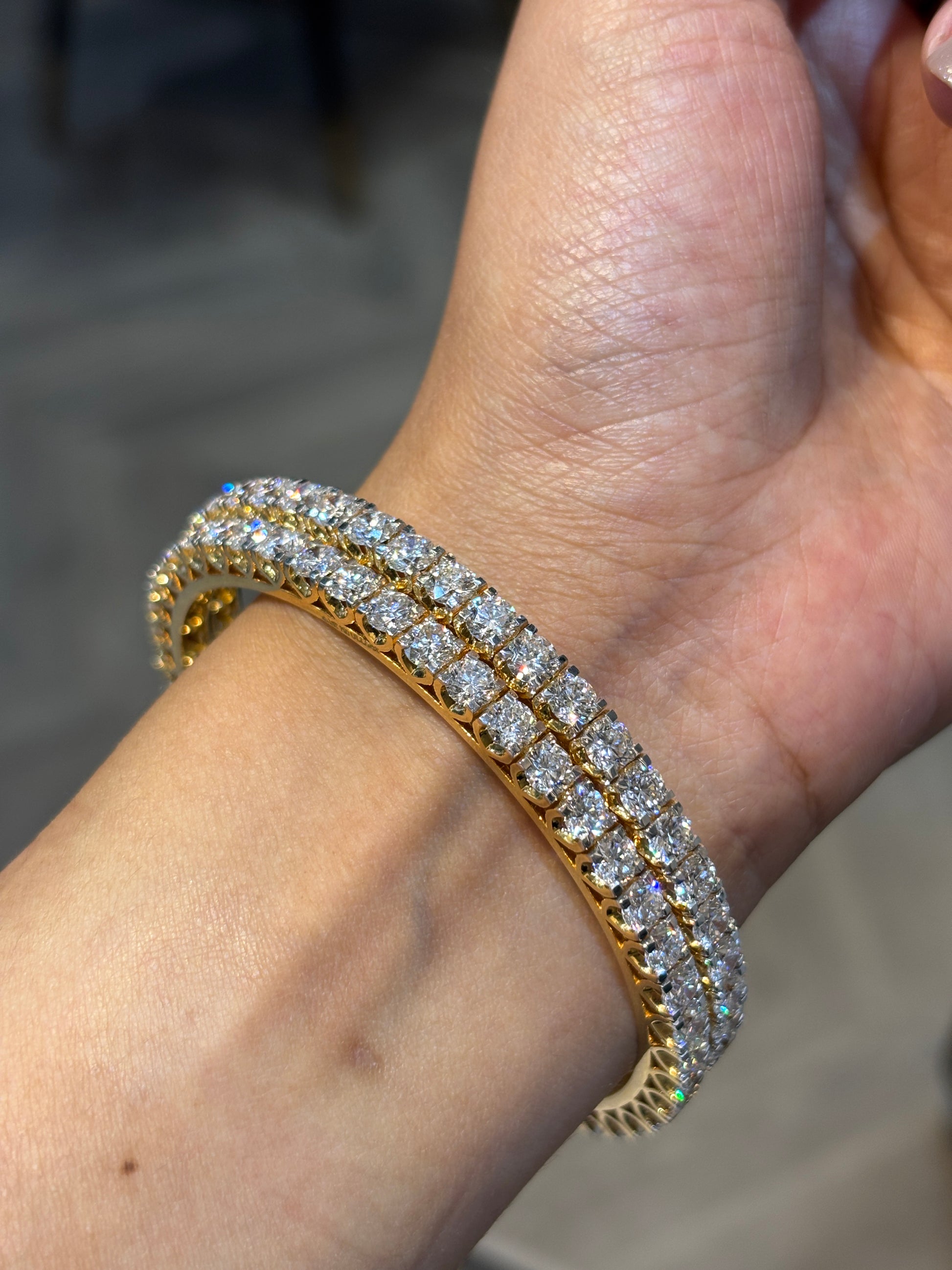 Noble Crest Lab Diamond Bangle