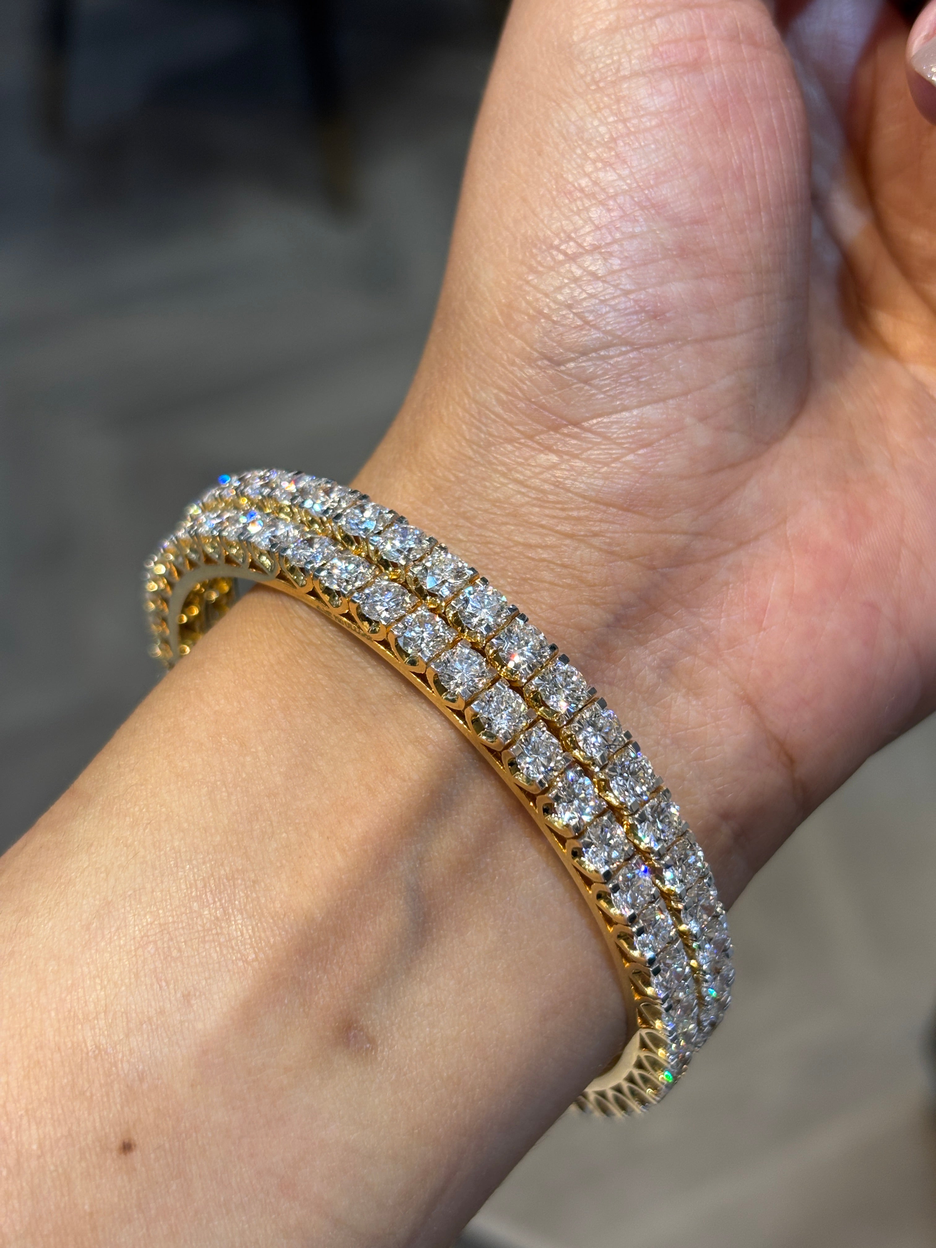Noble Crest Lab Diamond Bangle