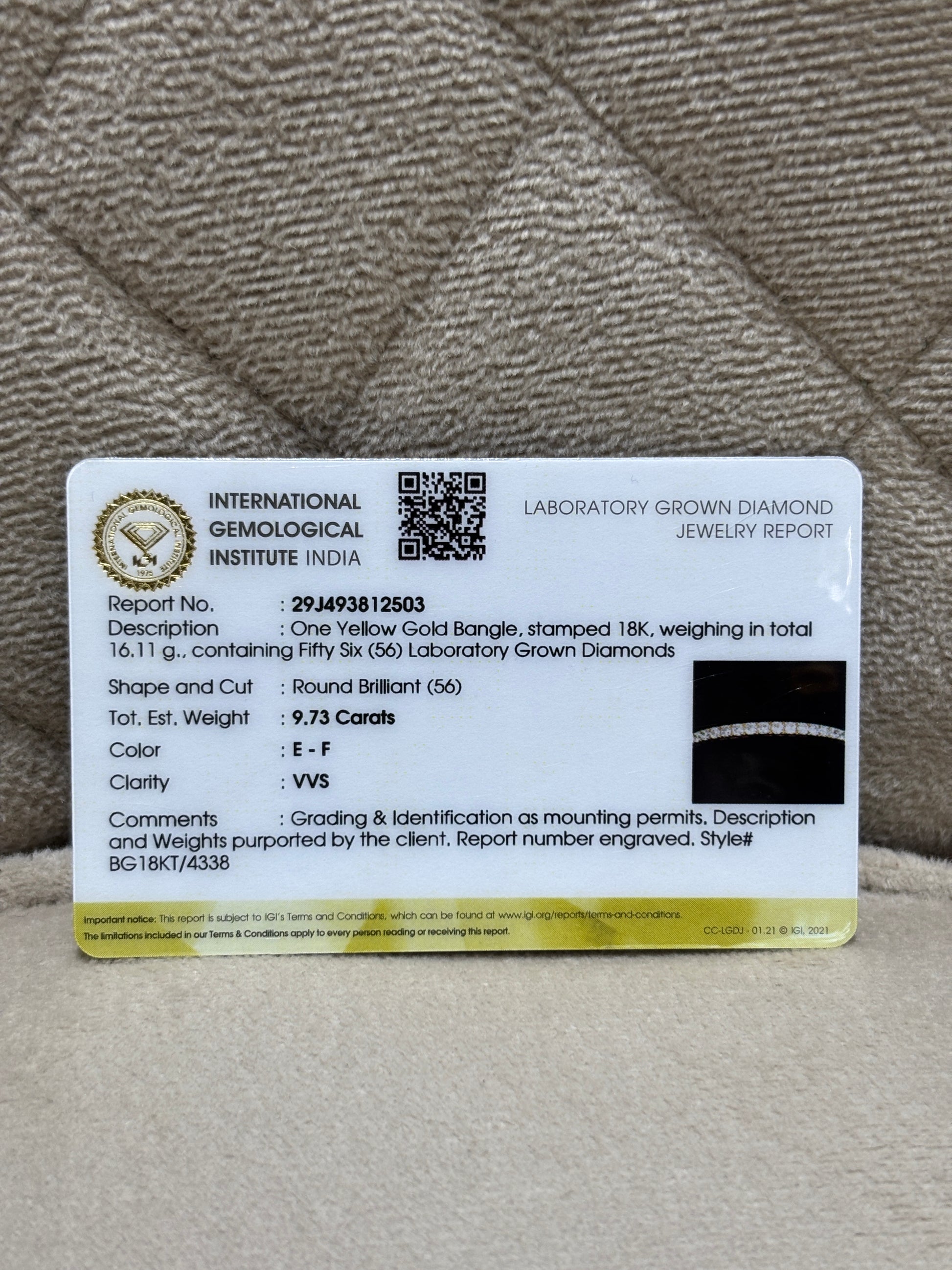 Xiaoqing Lab Diamond Bangle - Graceful Sparkle