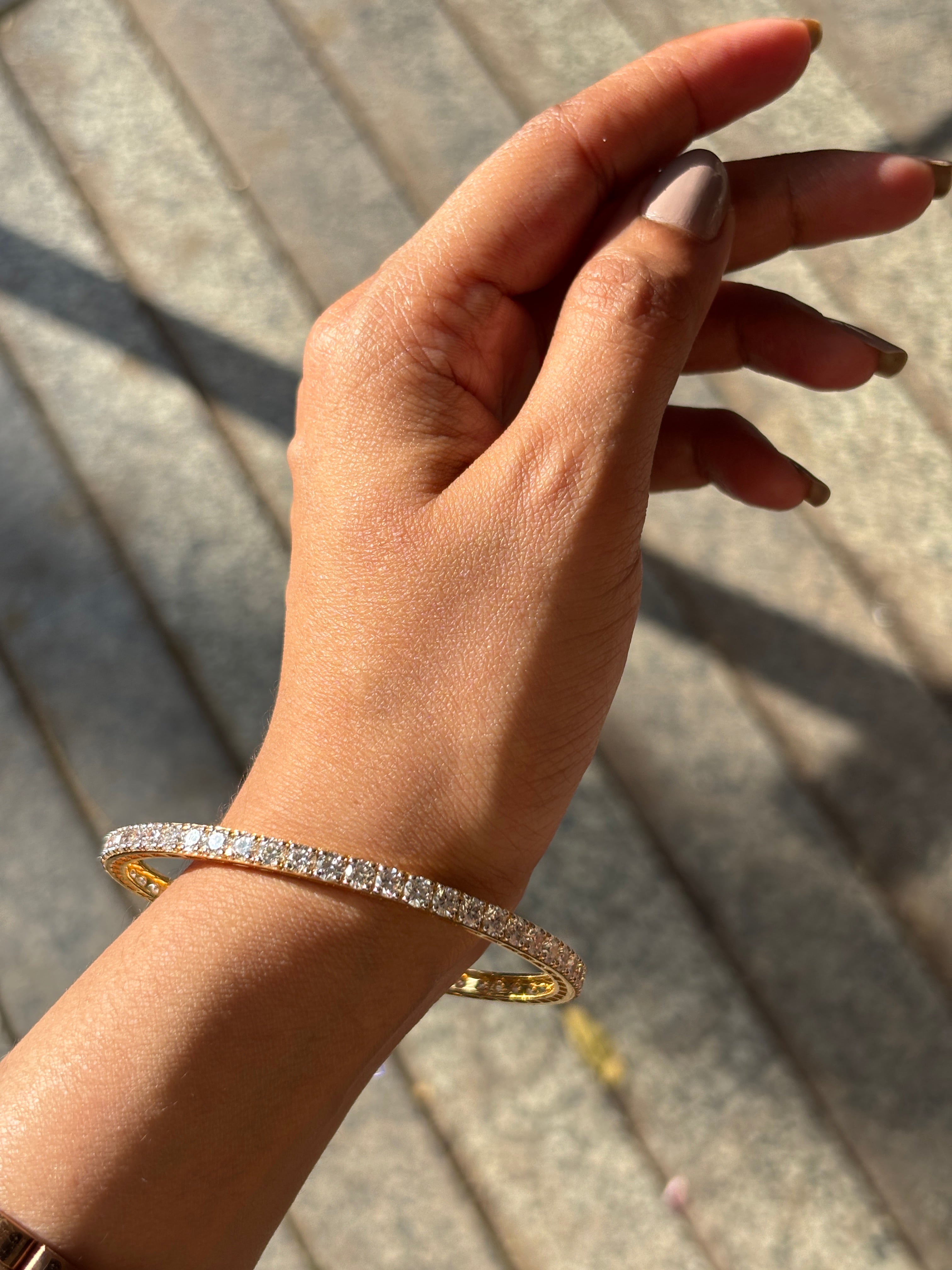 Haiyan Lab Diamond Bangle - Refined Radiance