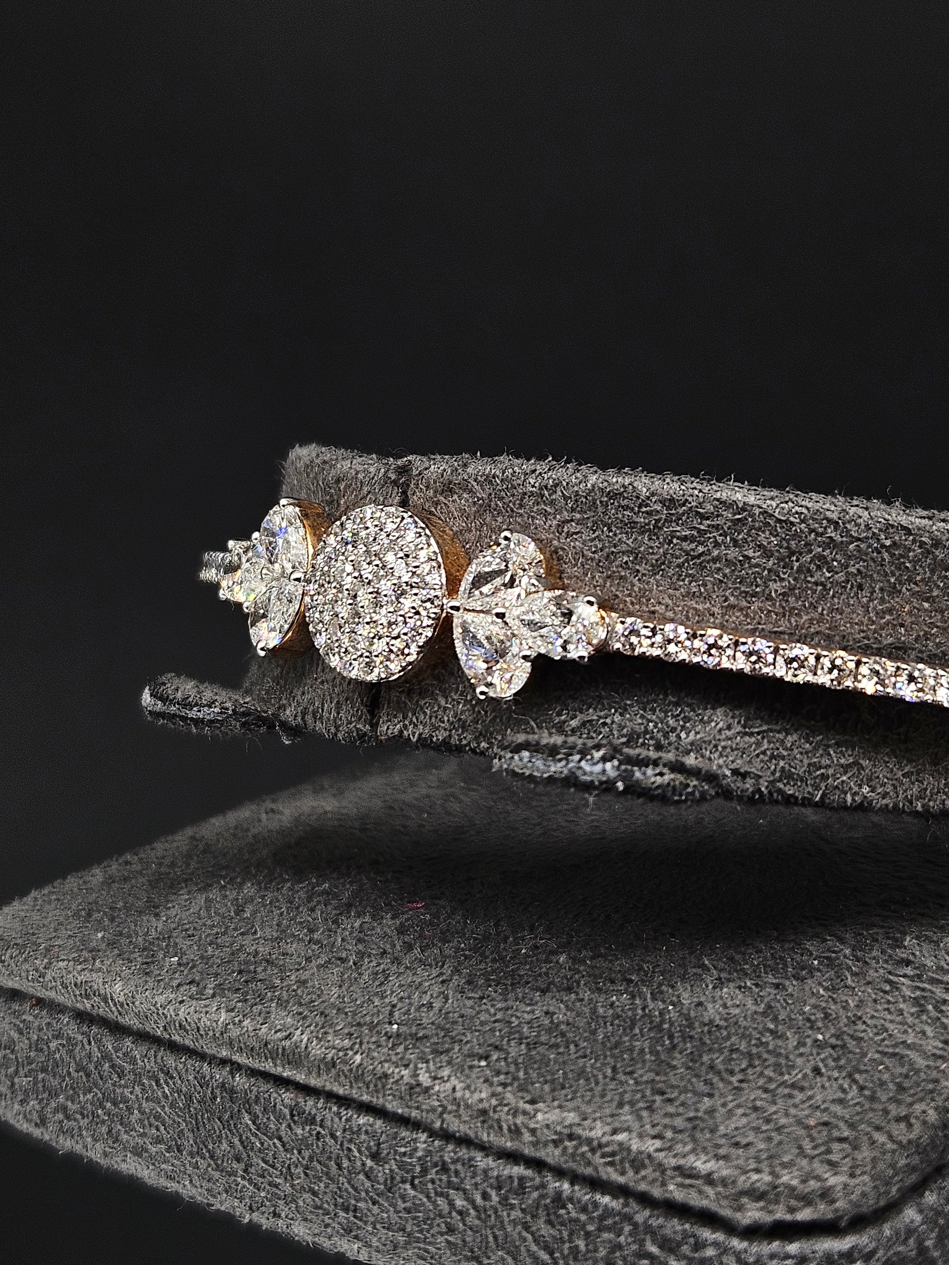 Huiwen Lab Diamond Bracelet – Crafted to Shine