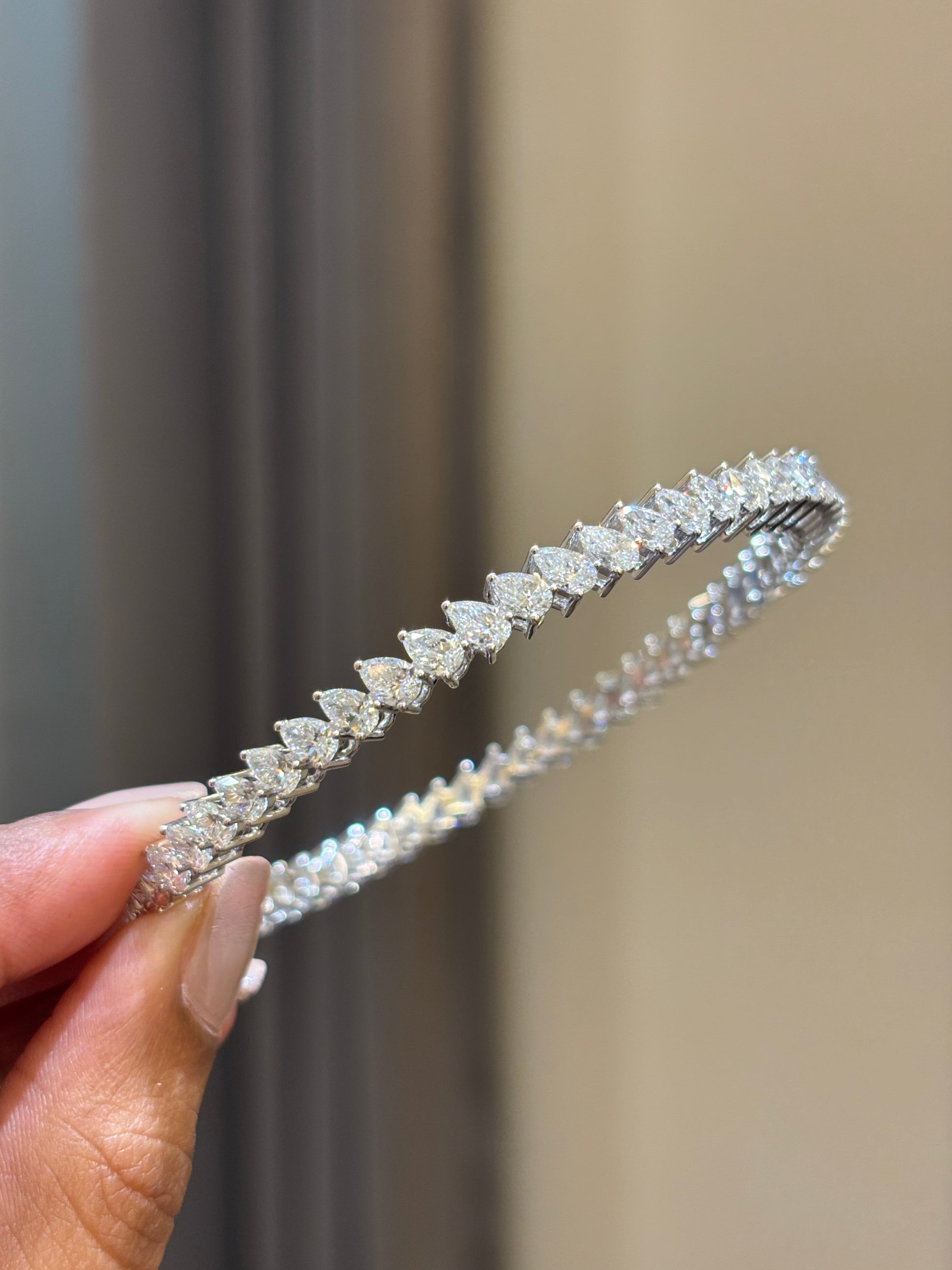 Luminous Veil Lab Diamond Bangle