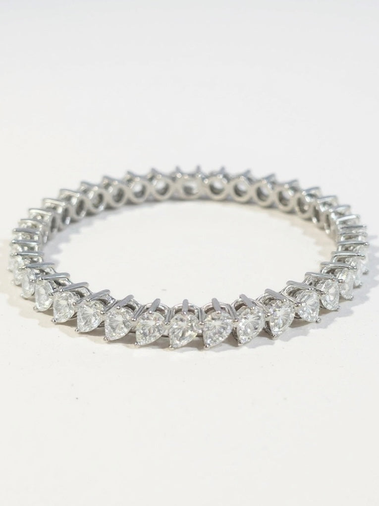 Luminous Veil Lab Diamond Bangle