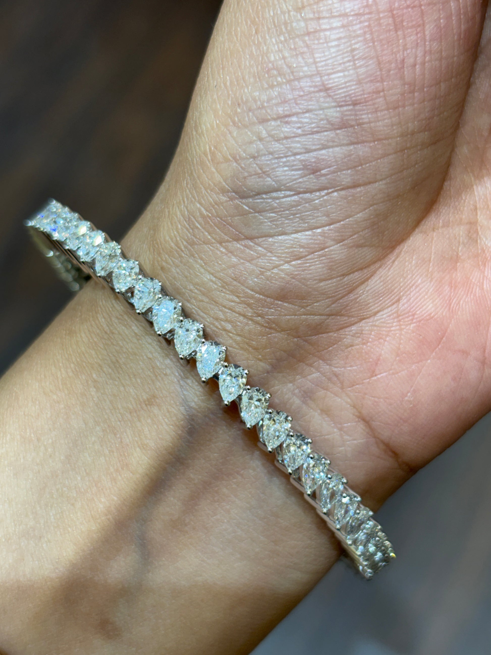 Luminous Veil Lab Diamond Bangle