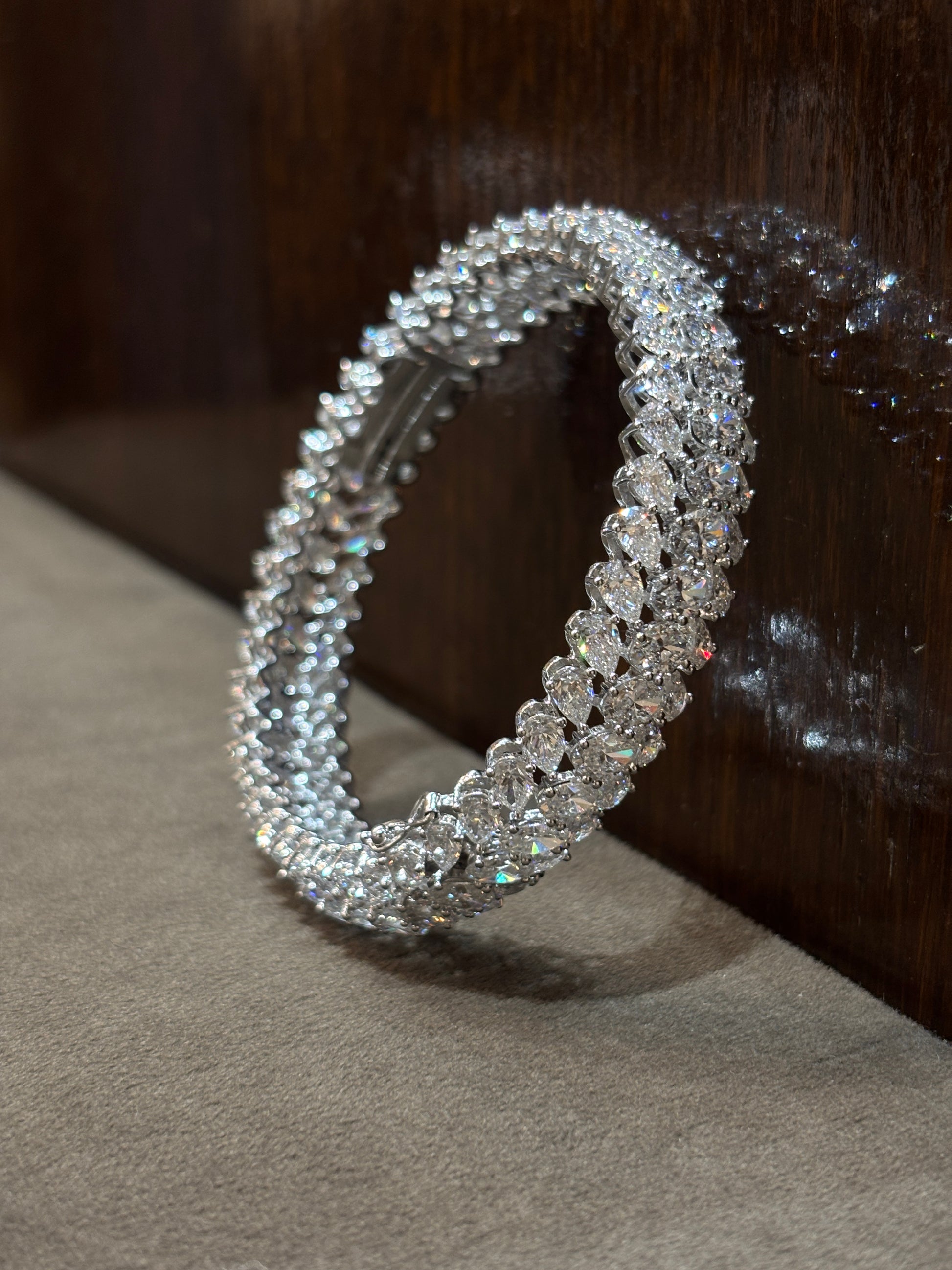 Zevara Luxe Lab Diamond Bangle