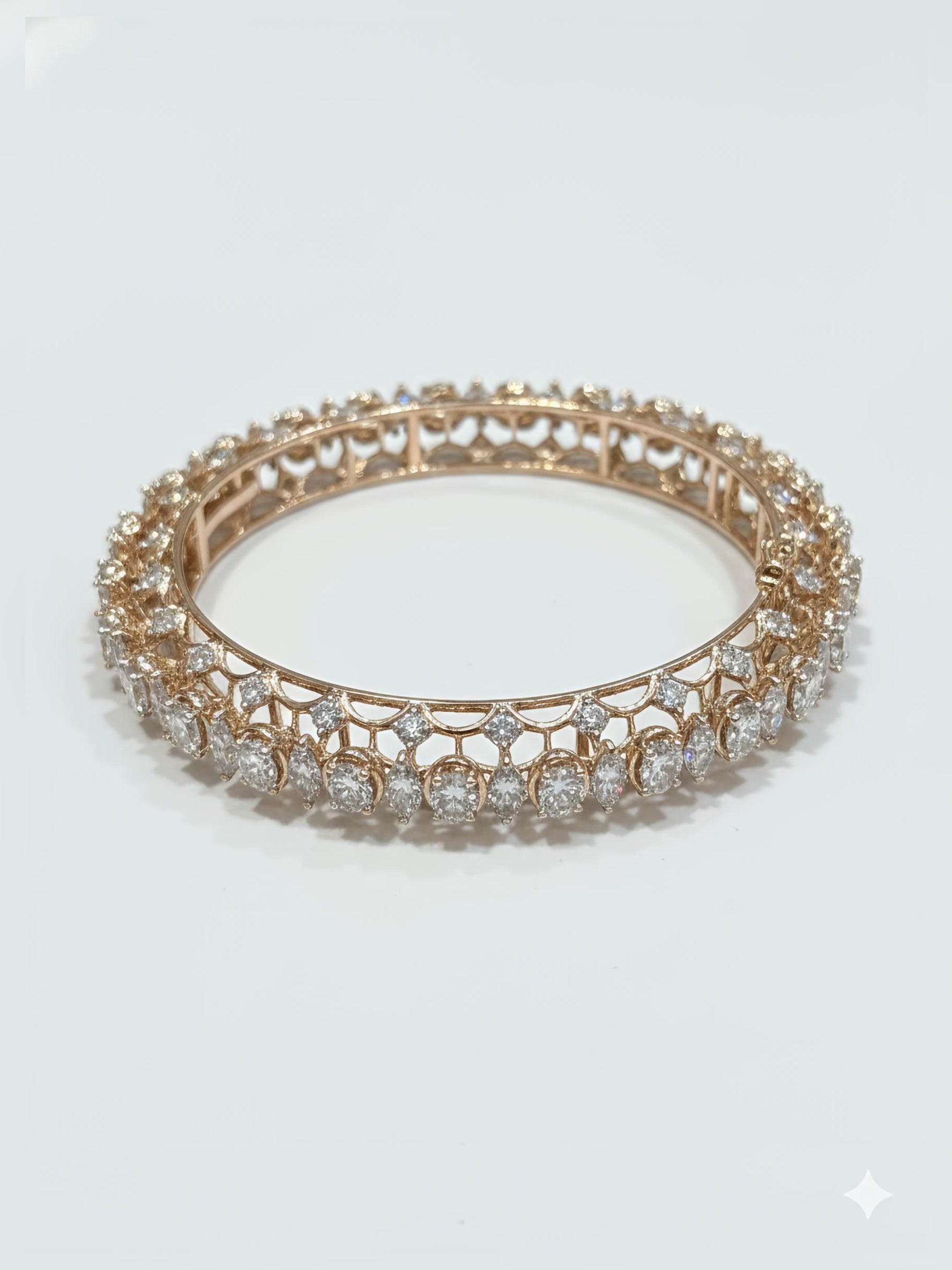 Mireva Sol Lab Diamond Bangle