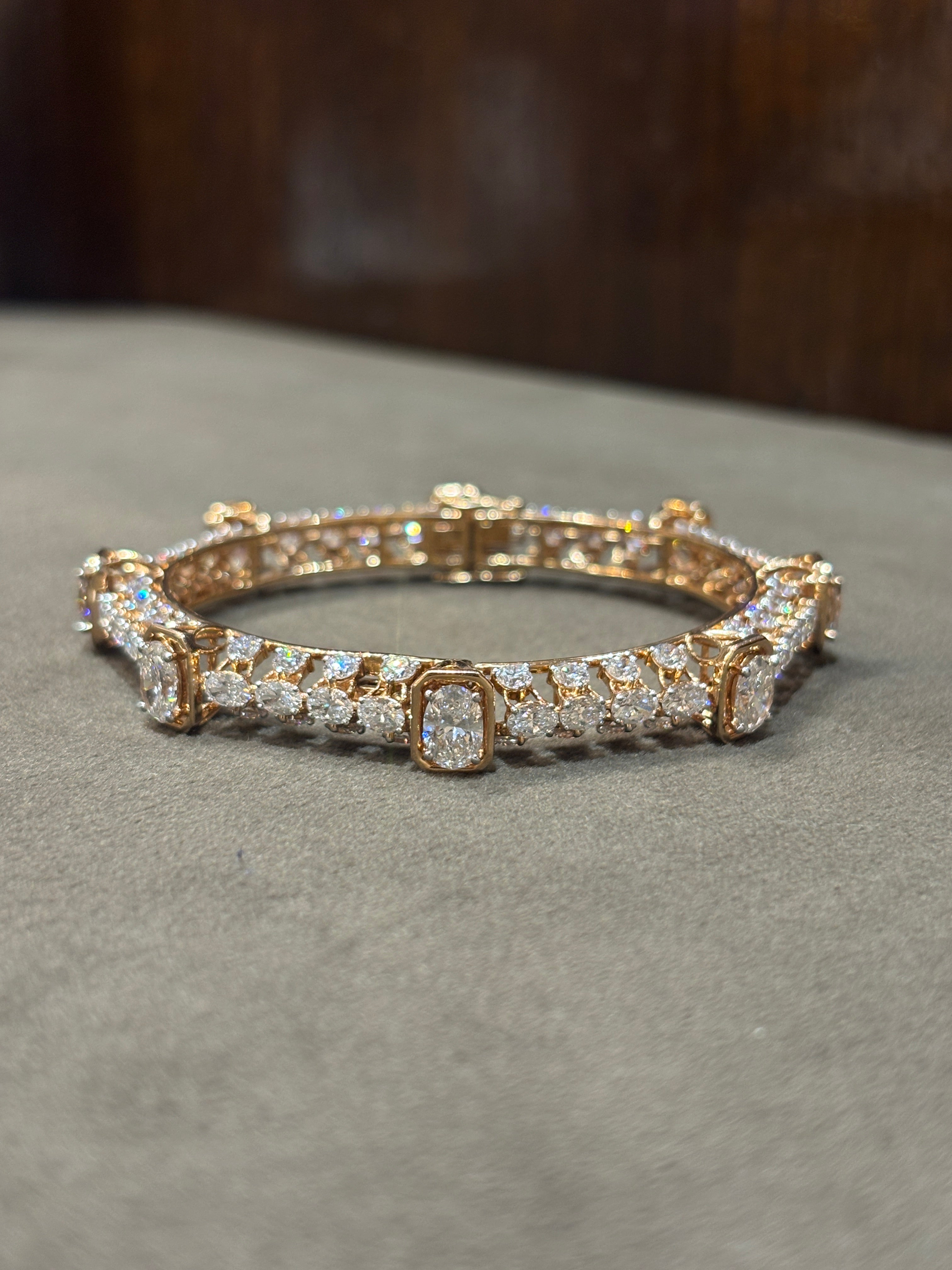 Avienne Rayne Lab Diamond Bangle