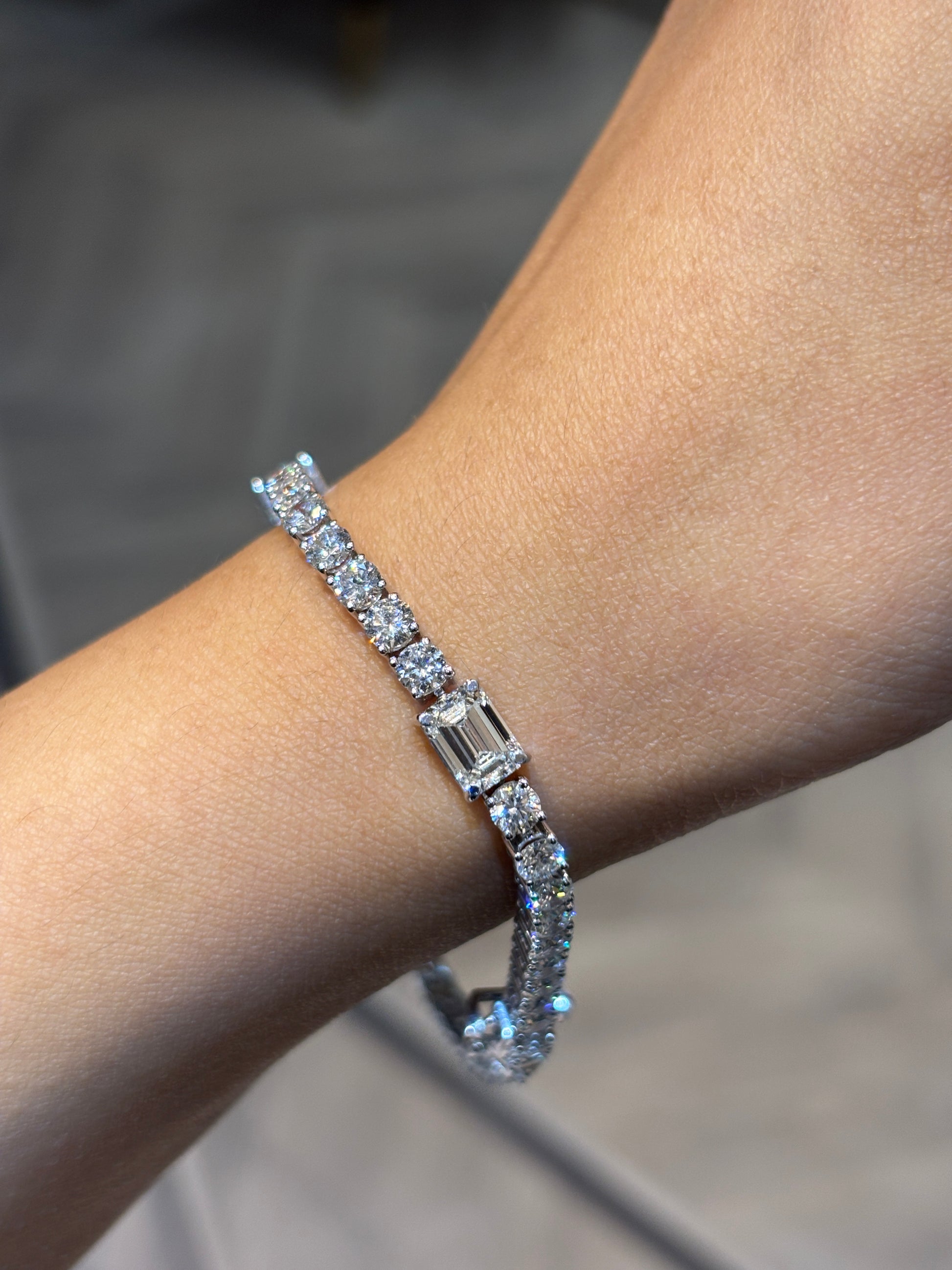 Crystal Gleam Lab Diamond Bracelet