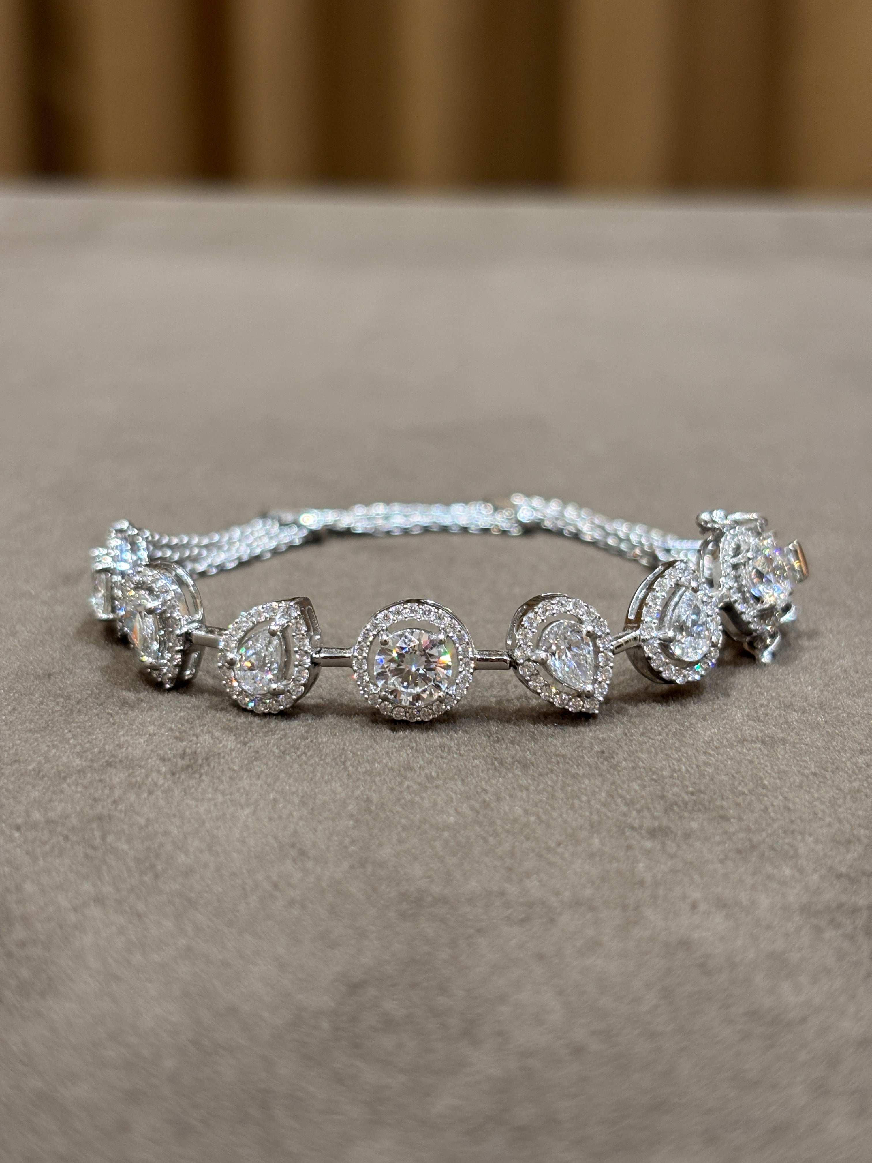 Luna Éclat Lab Diamond Bracelet