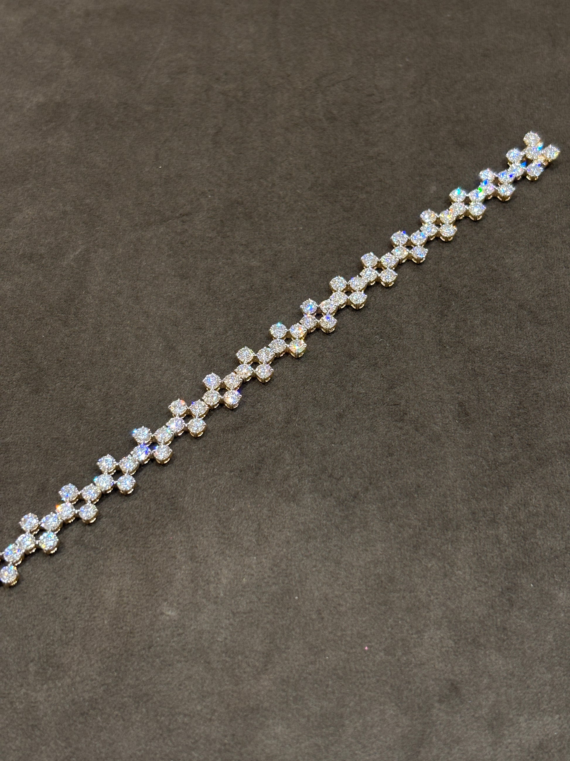 Cireva Bloom Lab Diamond Bracelet