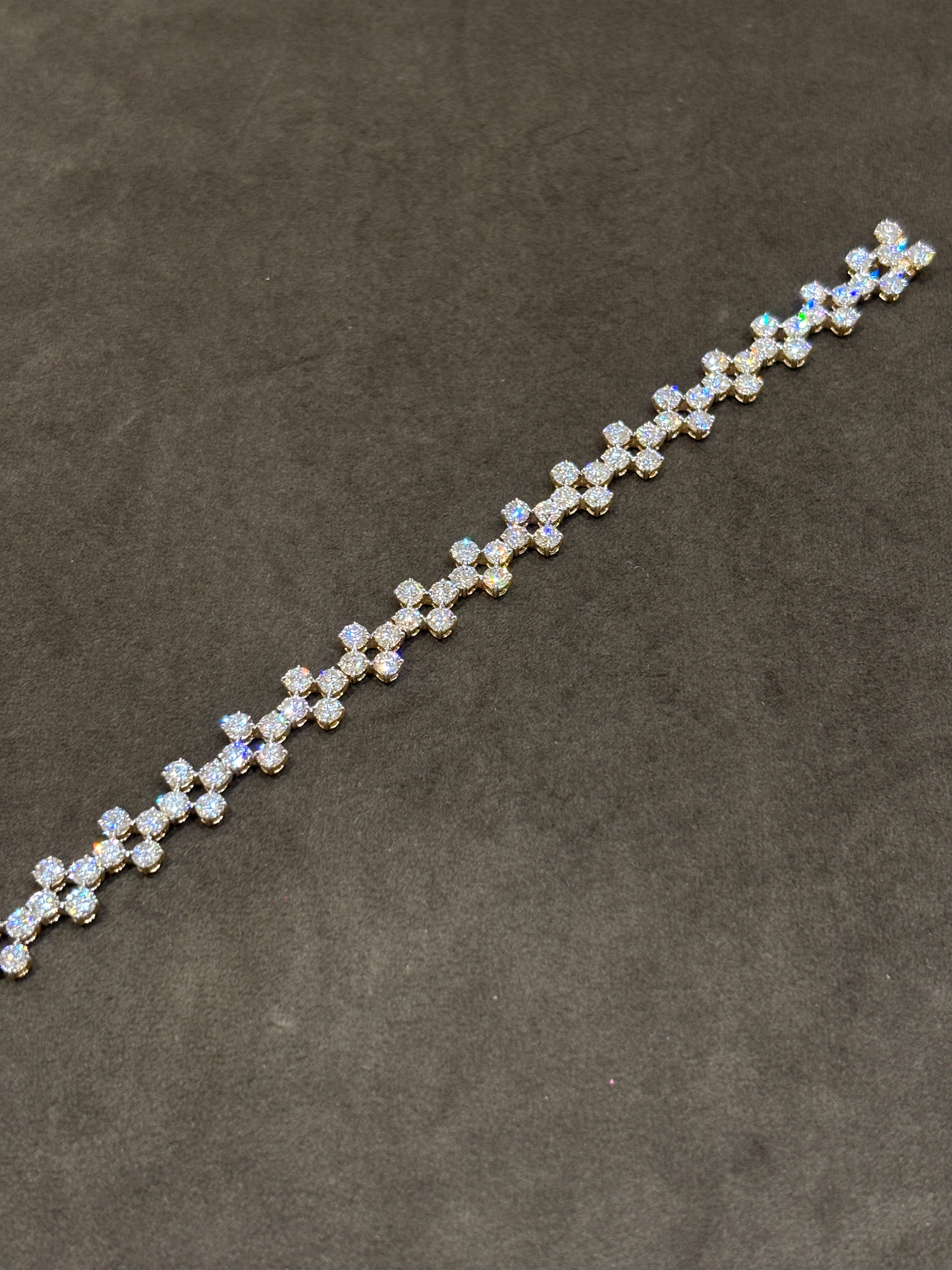 Cireva Bloom Lab Diamond Bracelet