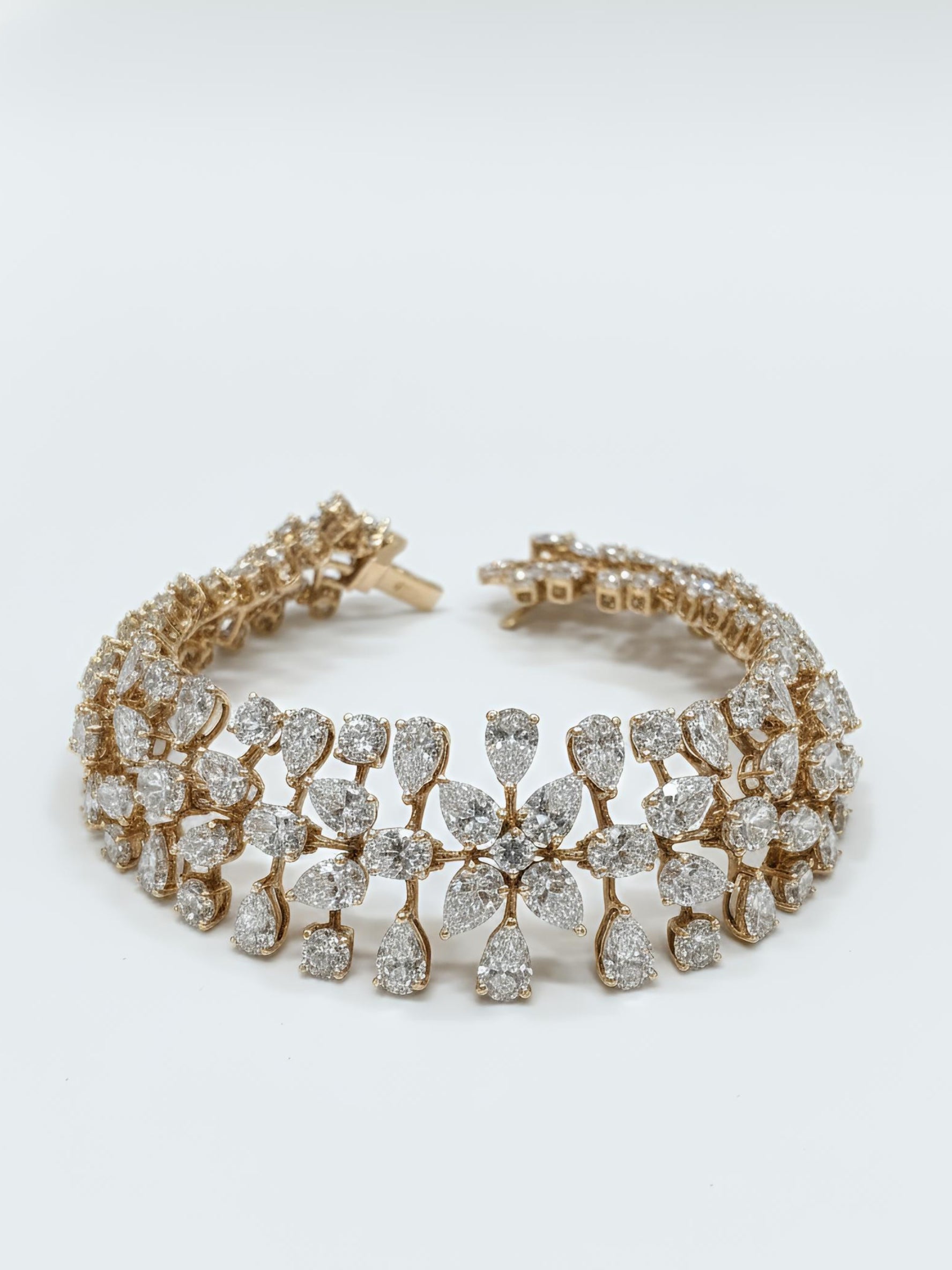 Vionessa Aire Lab Diamond Bracelet