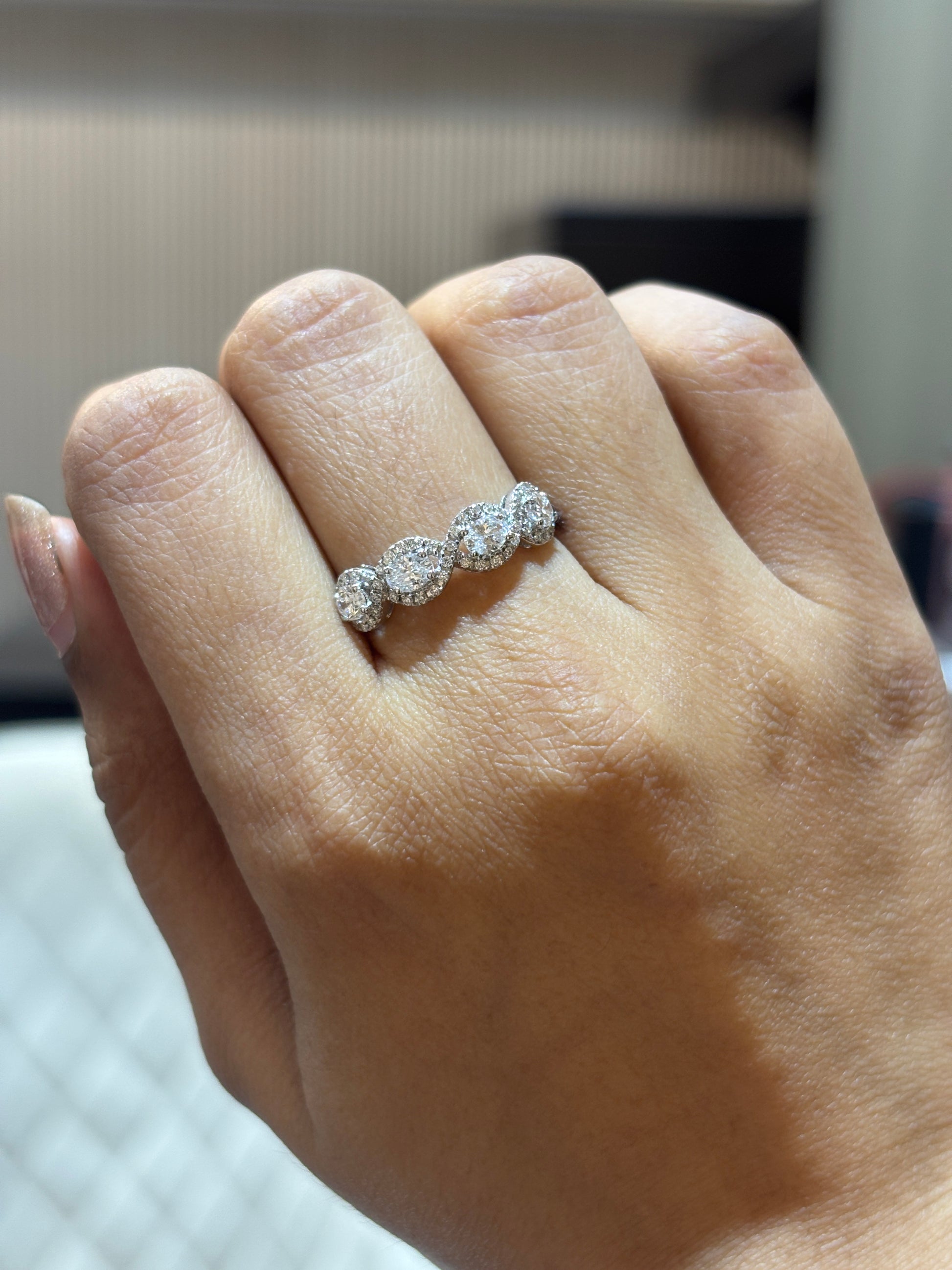 Timeless Aura Lab Diamond Ring - Fiona Diamonds - Fiona Diamonds