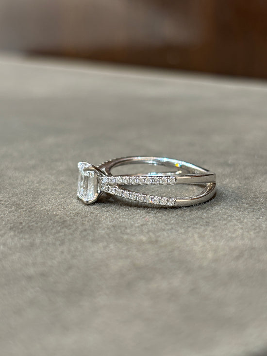 Sparkling Eden Lab Diamond Ring