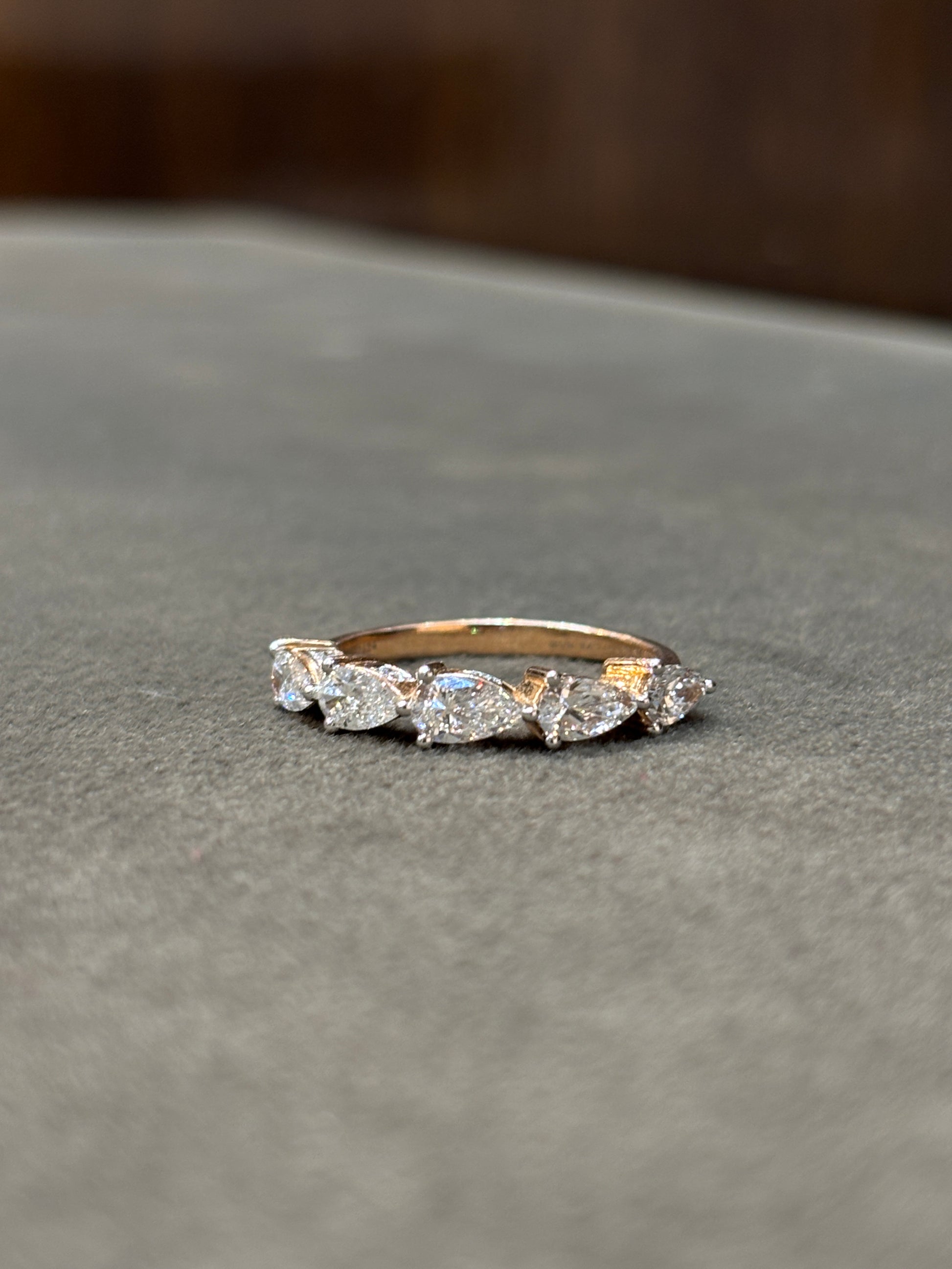 Aurora Trace Lab Diamond Ring - Fiona Diamonds - Fiona Diamonds
