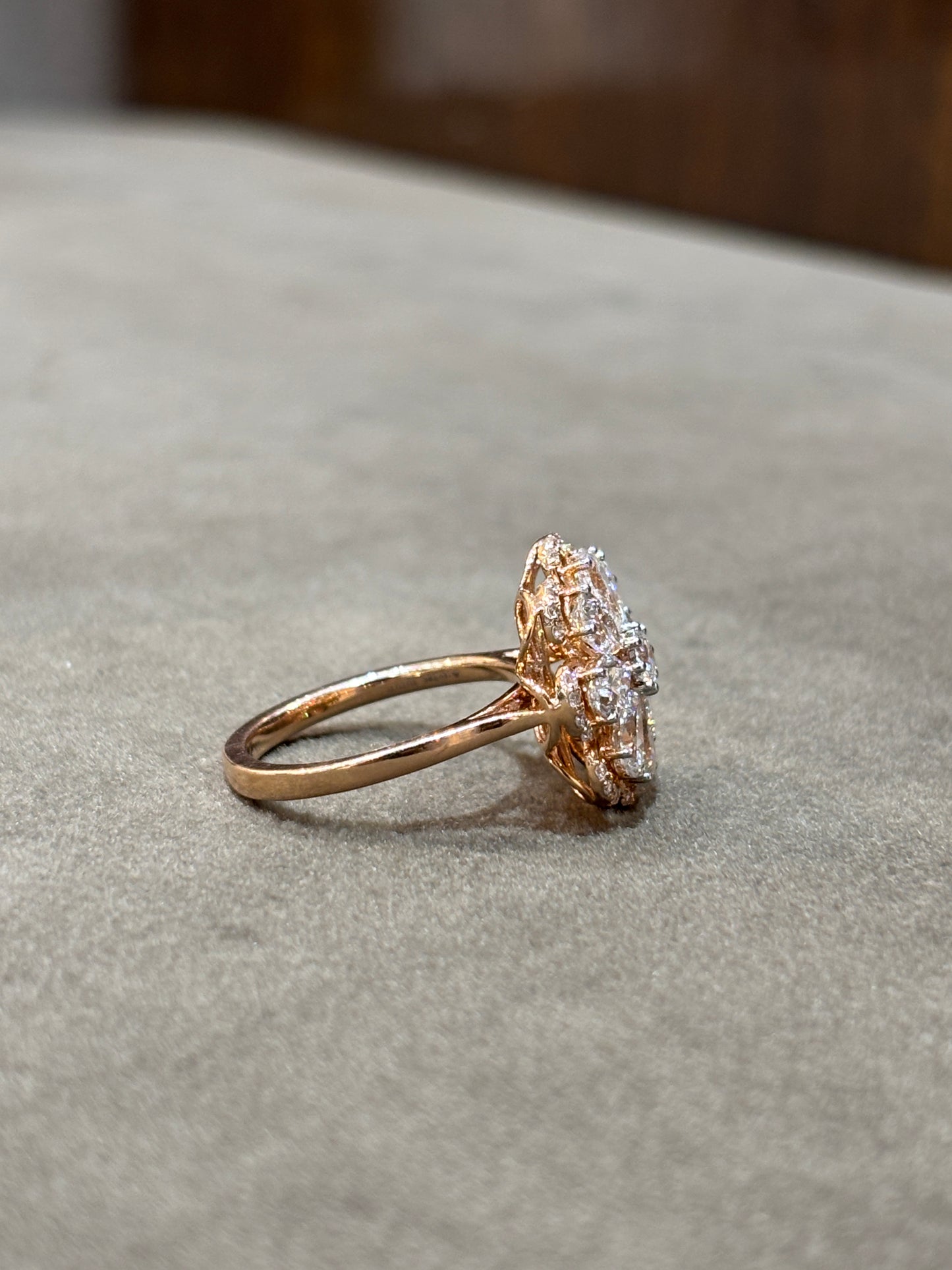 Starry Glow Lab Diamond Ring