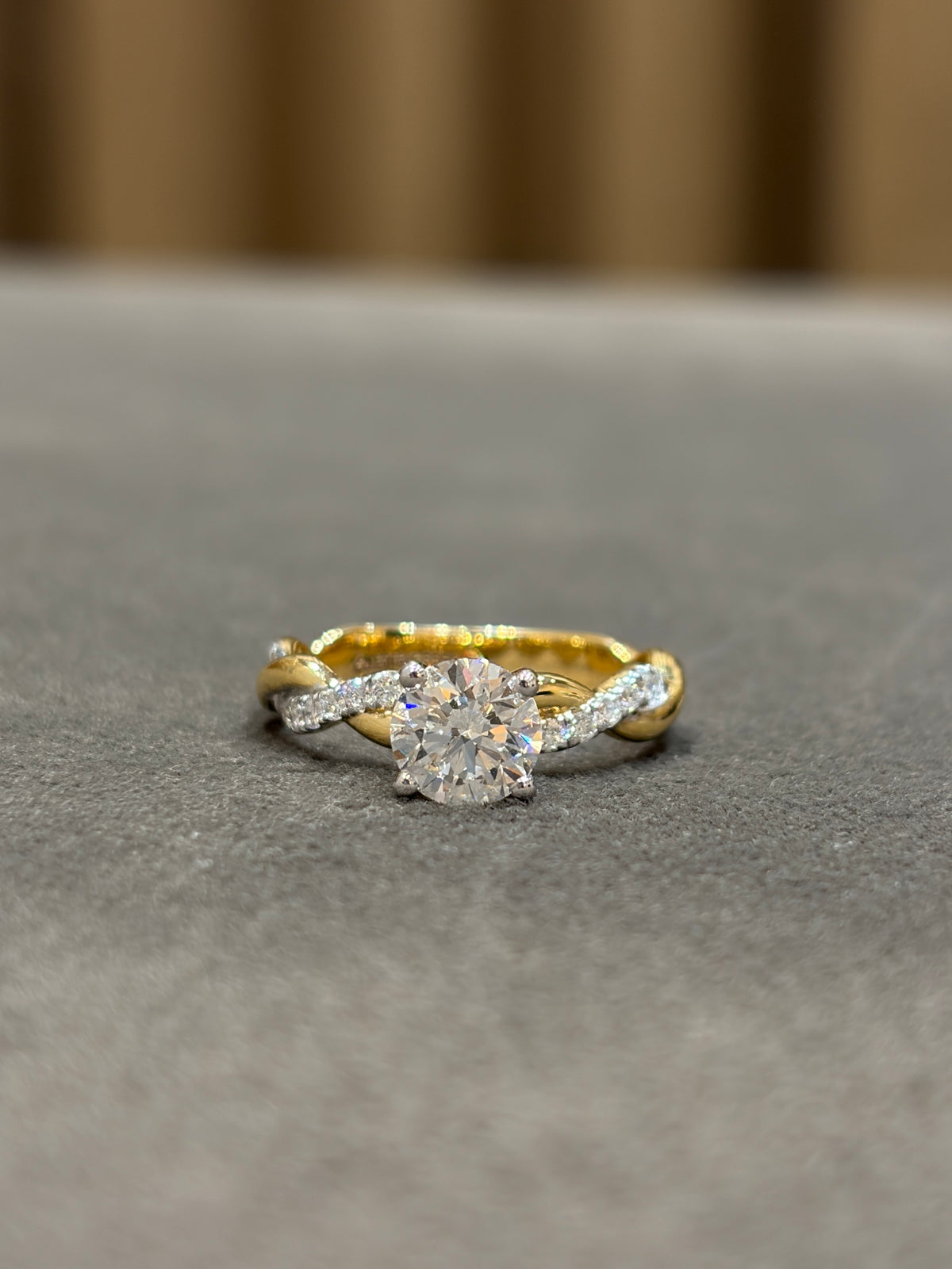 Tia Arc Lab Diamond Ring