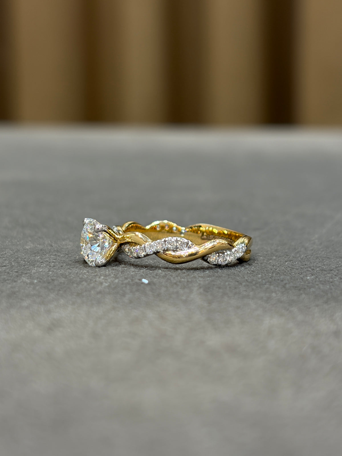 Tia Arc Lab Diamond Ring