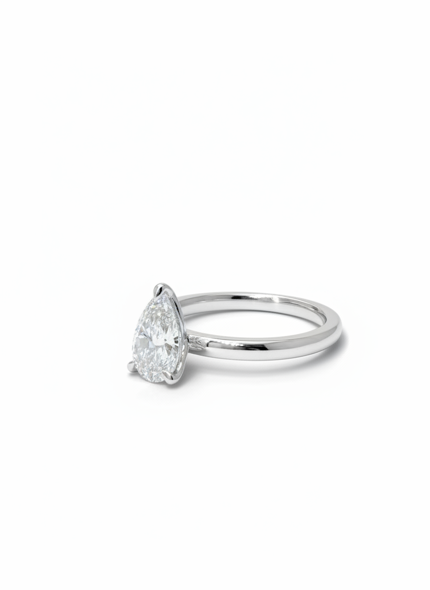 Oxyron Sphere Lab Diamond Ring