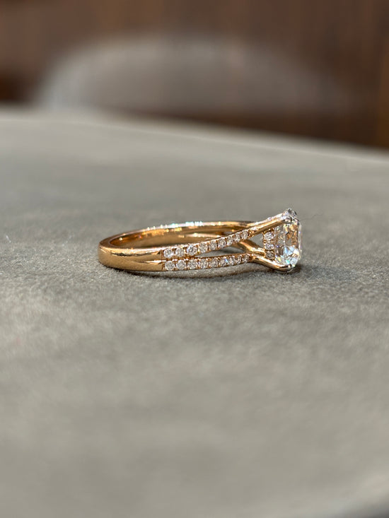 Velvet Glow Lab Diamond Ring