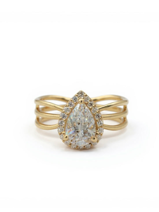 Celestial Gleam Lab Diamond Ring