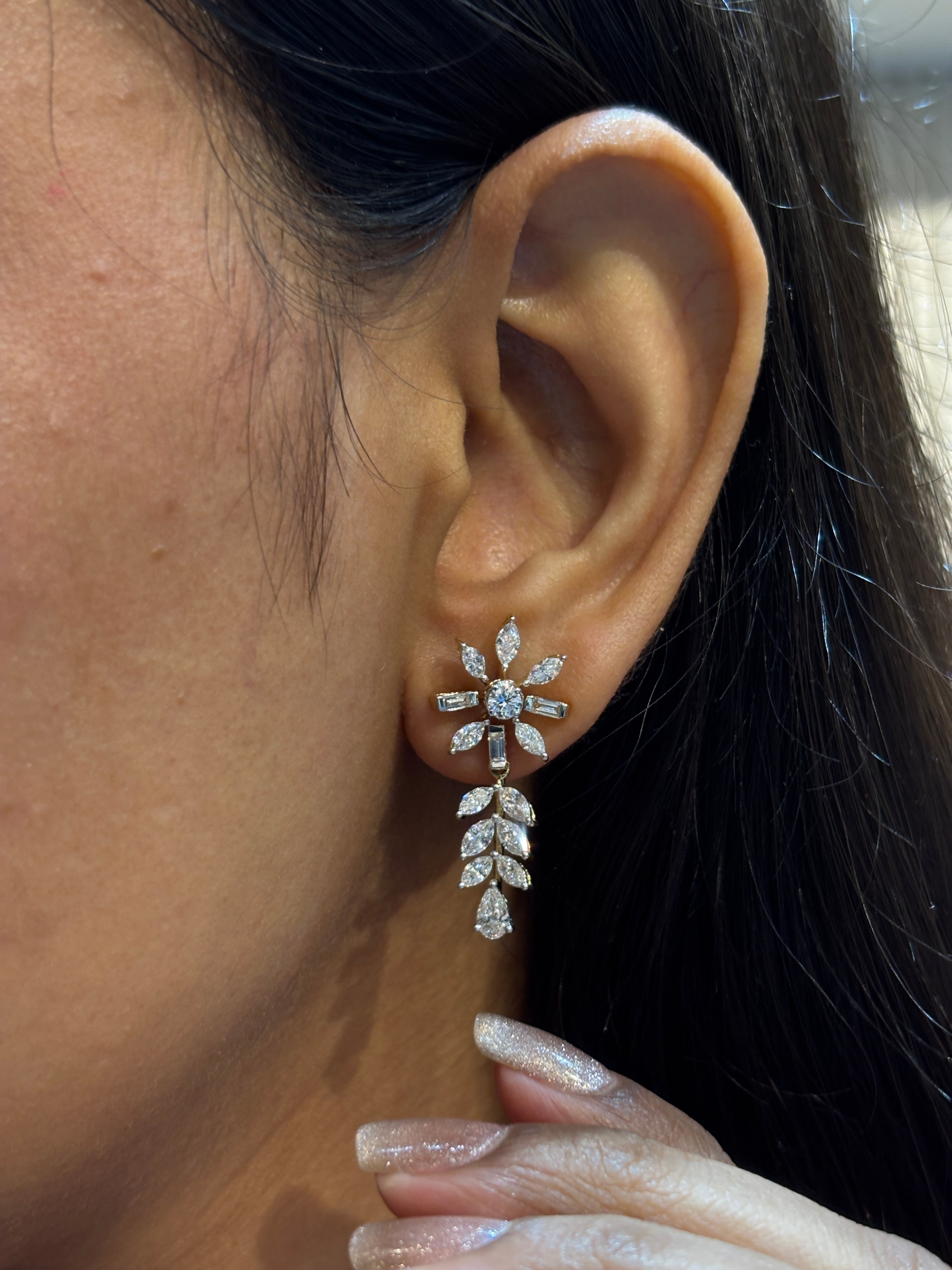 Divine Glow Lab Diamond Earring