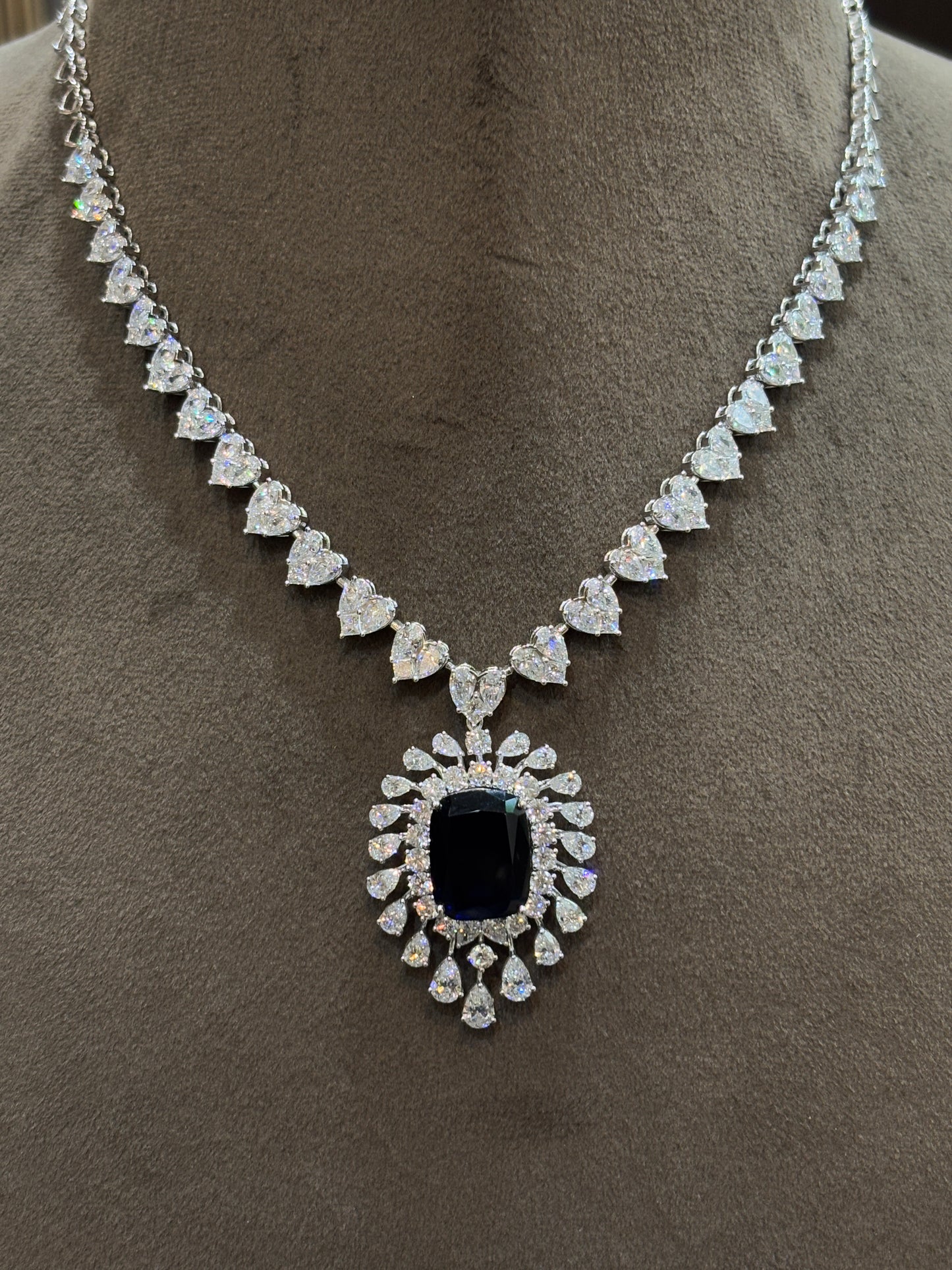 Noelia Curl Lab Diamond Necklace