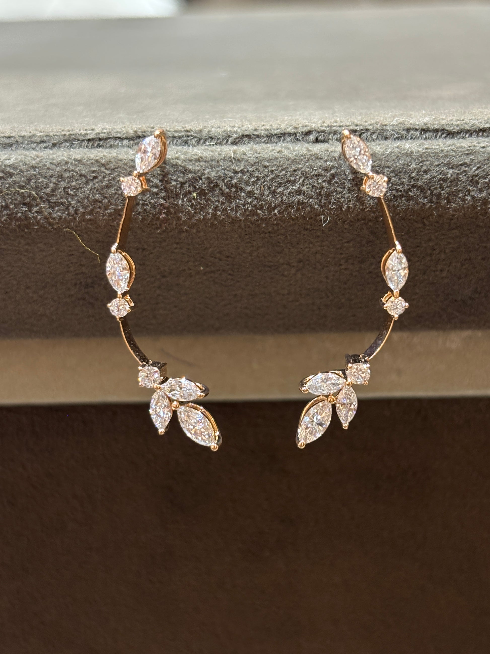 Infinity Sparkle Lab Diamond Earring