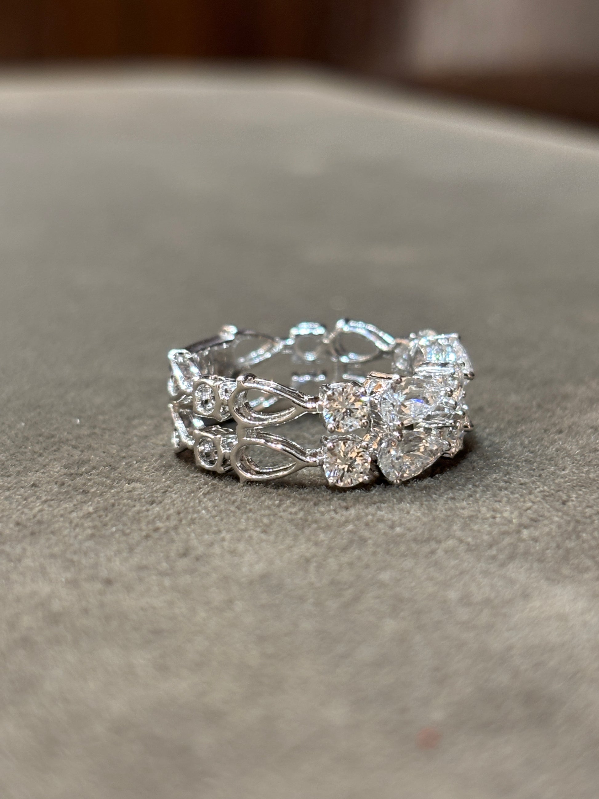 Pure Horizon Lab Diamond Ring - Fiona Diamonds - Fiona Diamonds