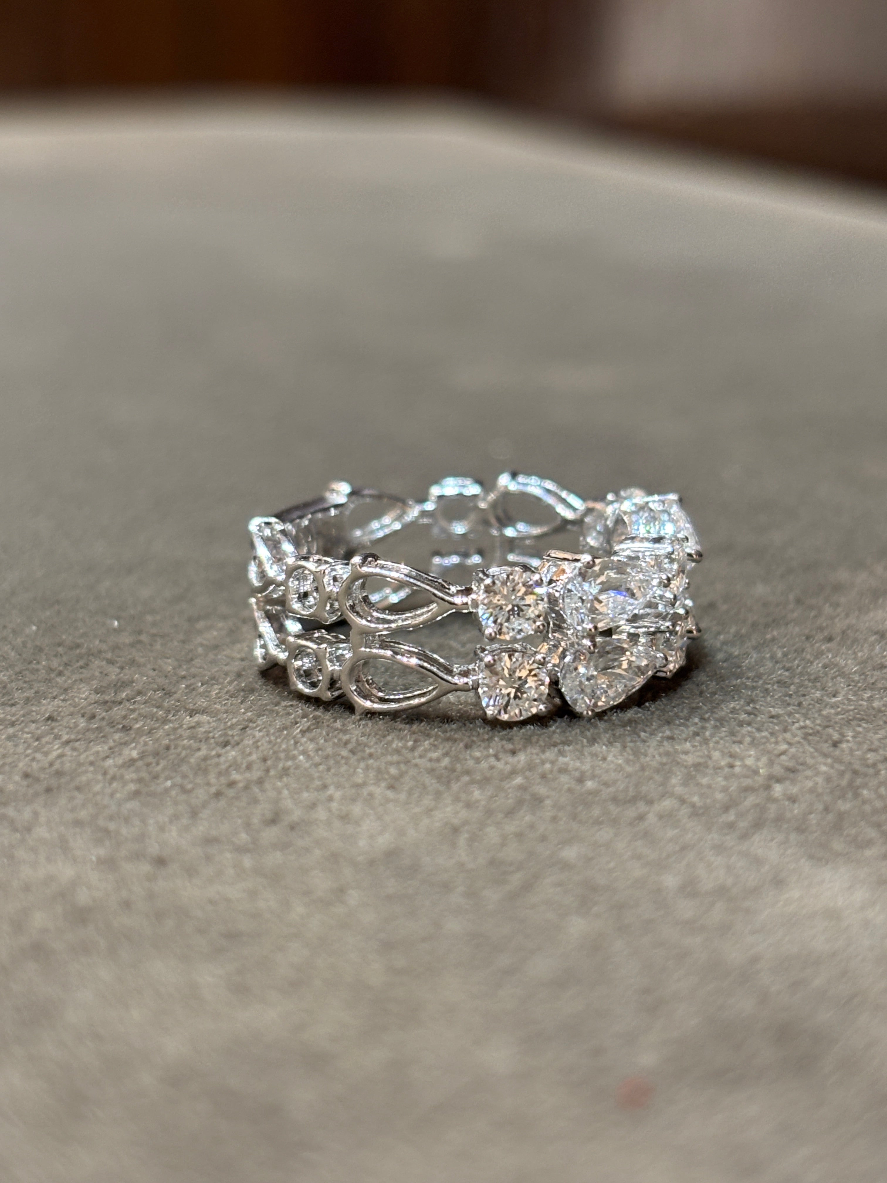 Pure Horizon Lab Diamond Ring - Fiona Diamonds - Fiona Diamonds