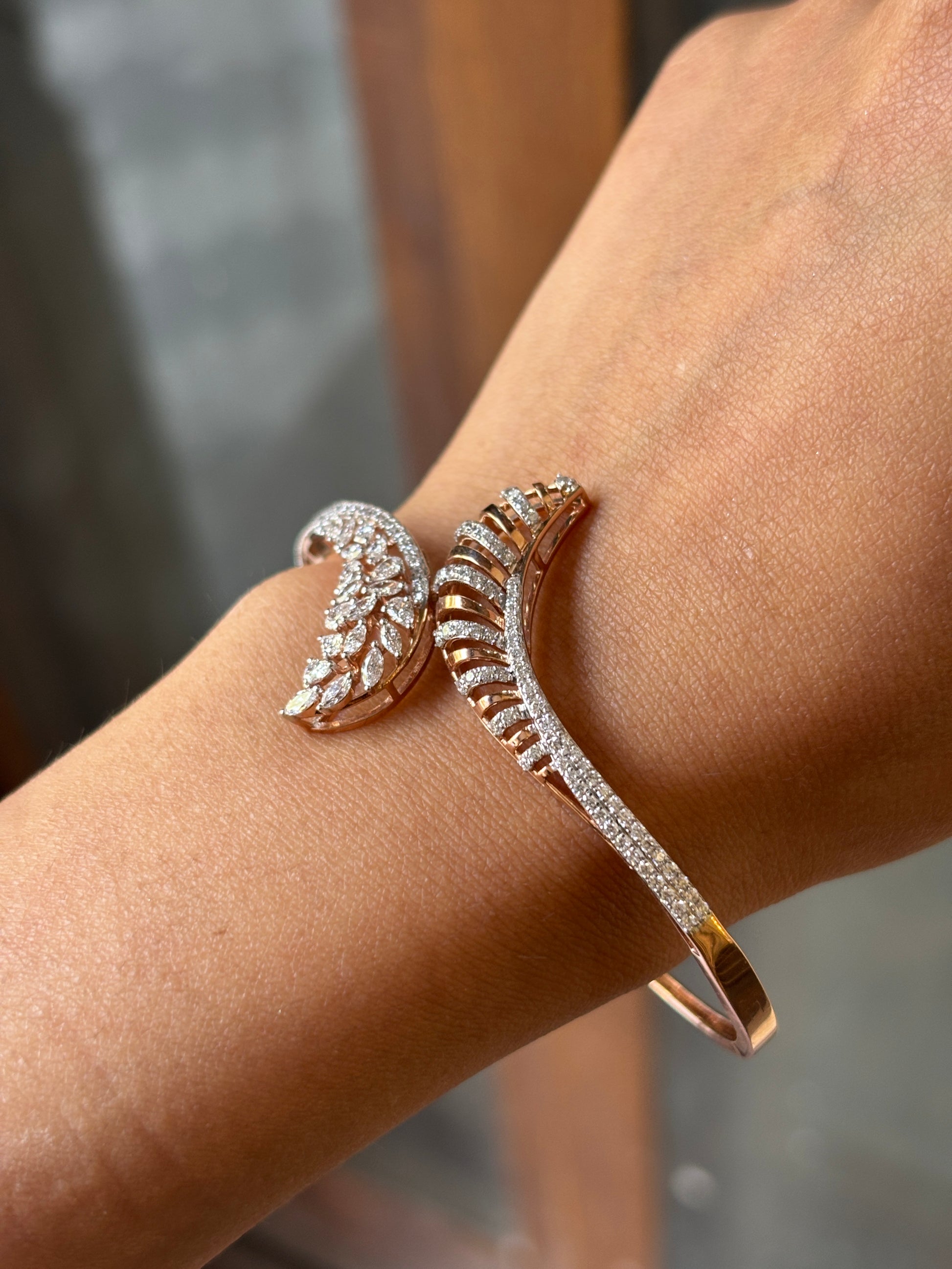 Mrinalini Lab Diamond Bracelet