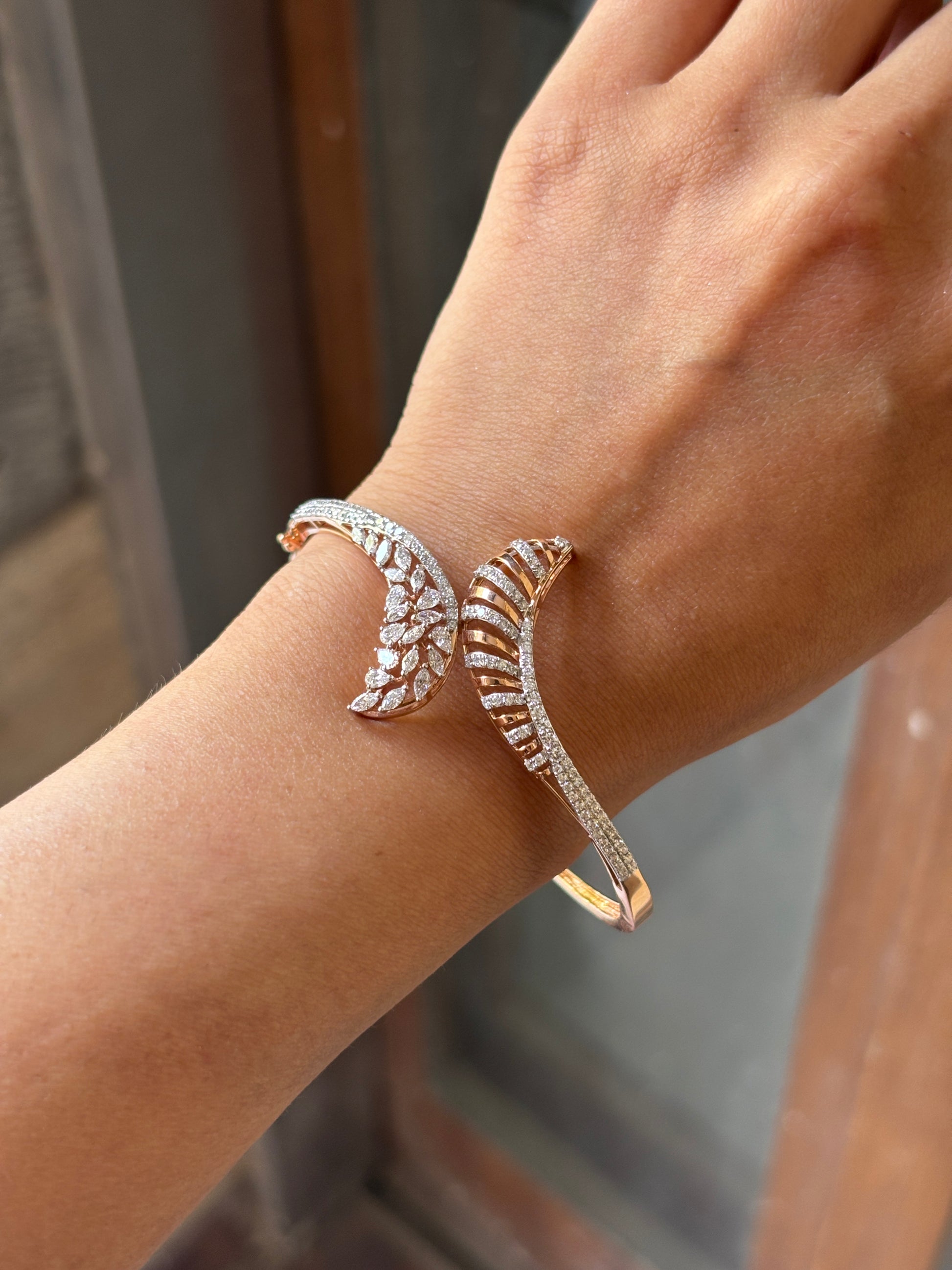 Mrinalini Lab Diamond Bracelet