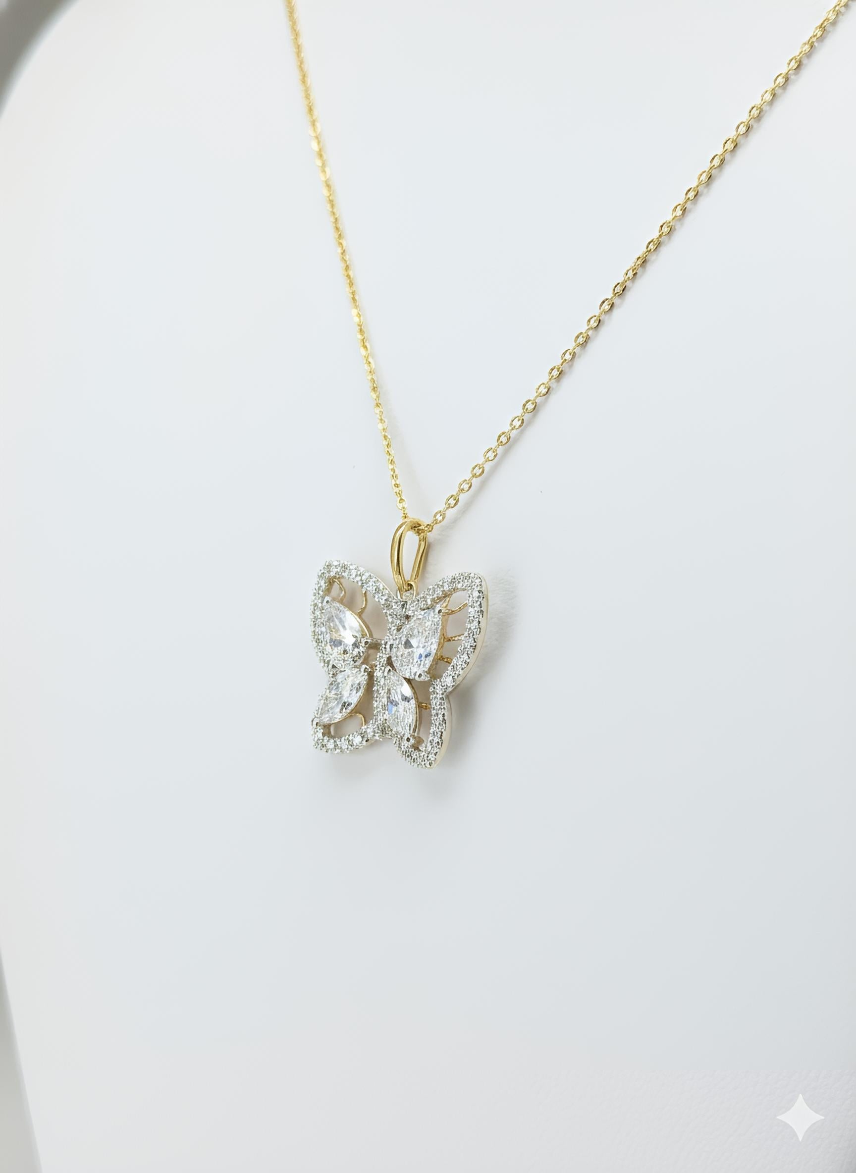 Xyrith Halo Lab Diamond Pendant