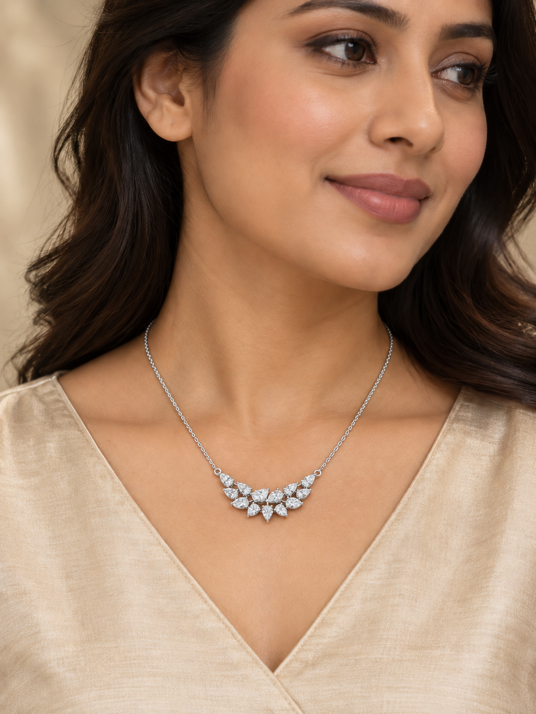 Elvrane Drolsith Lab Grown Diamond Pendant