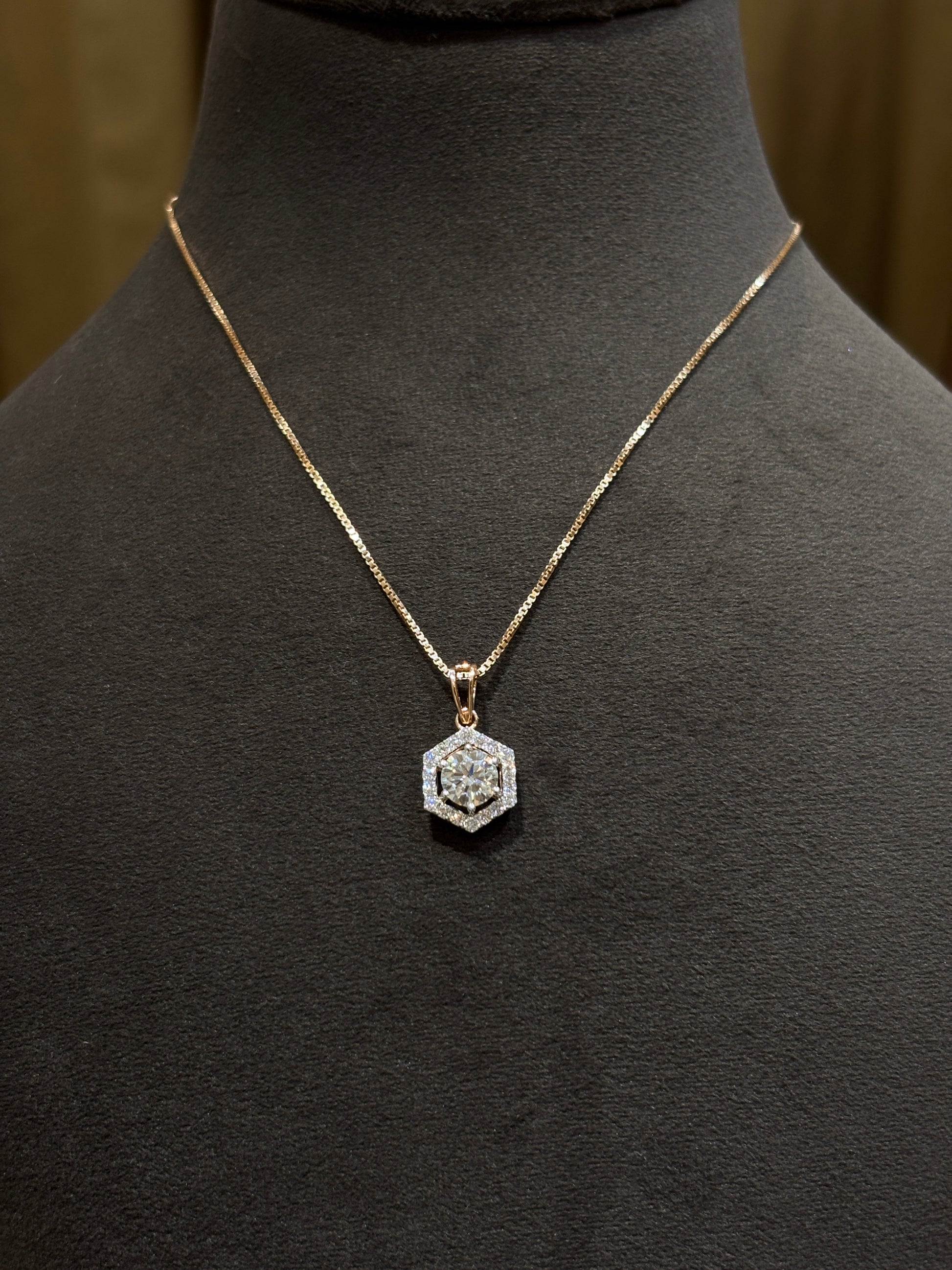 Luniera Elan Lab Diamond Pendant