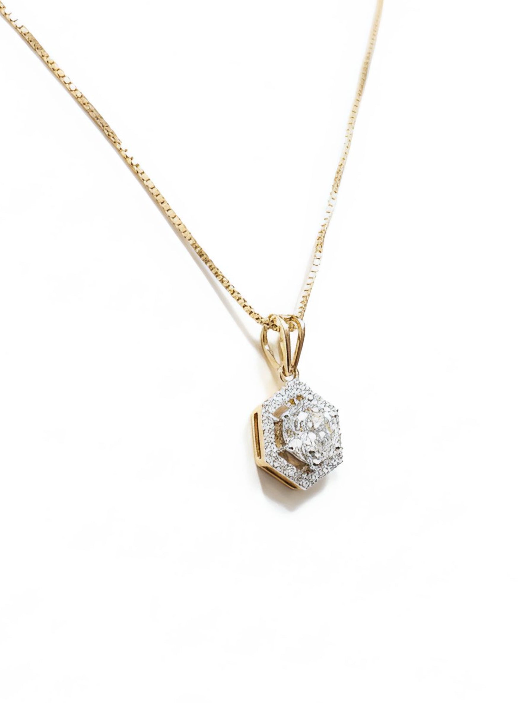 Luniera Elan Lab Diamond Pendant