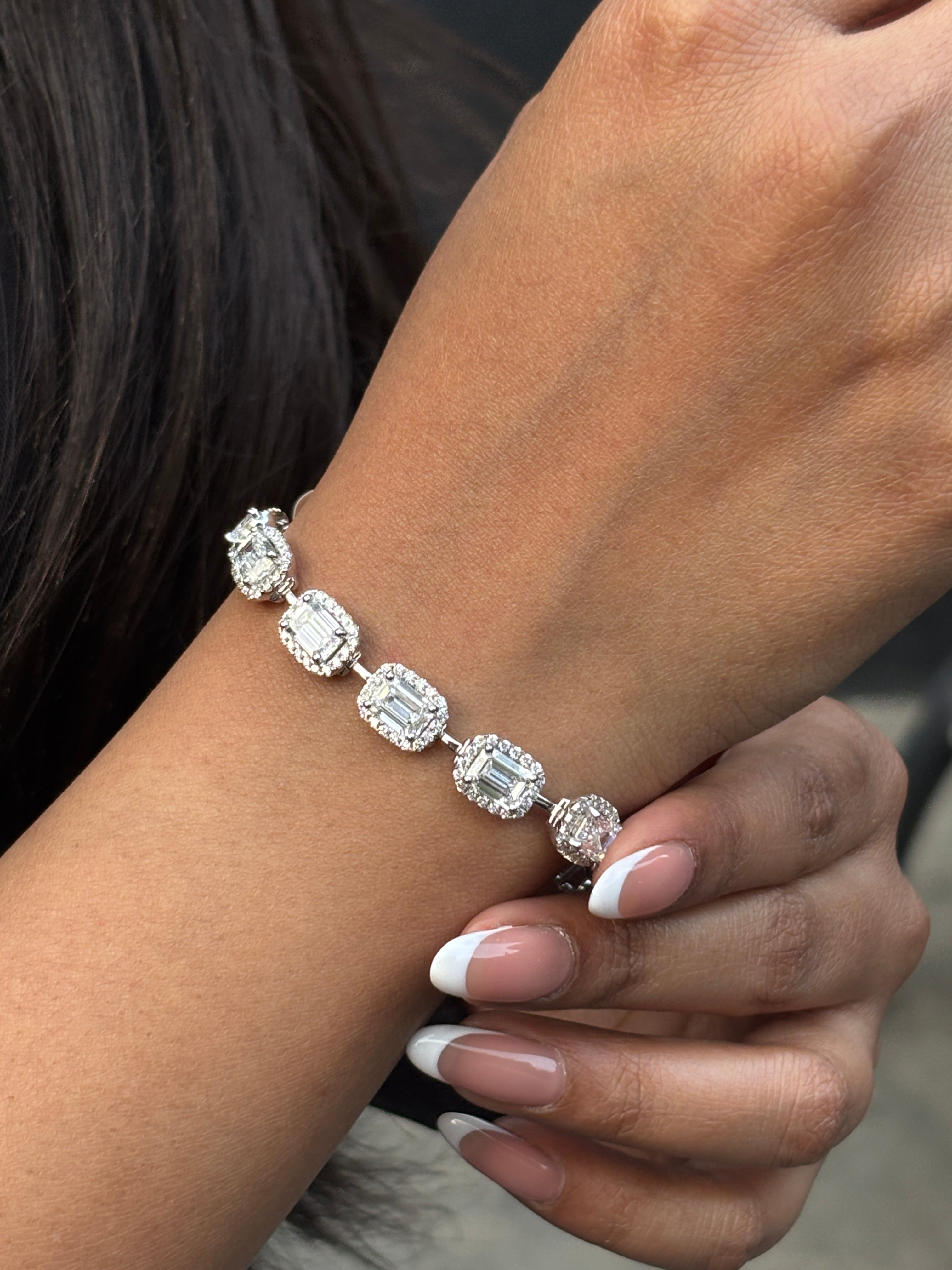 Lingling Lab Diamond Bracelet - Dainty Radiance