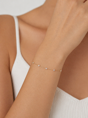 Veil Cluster Lab Diamond Bracelet in 18K Yellow Gold by Fiona Diamonds