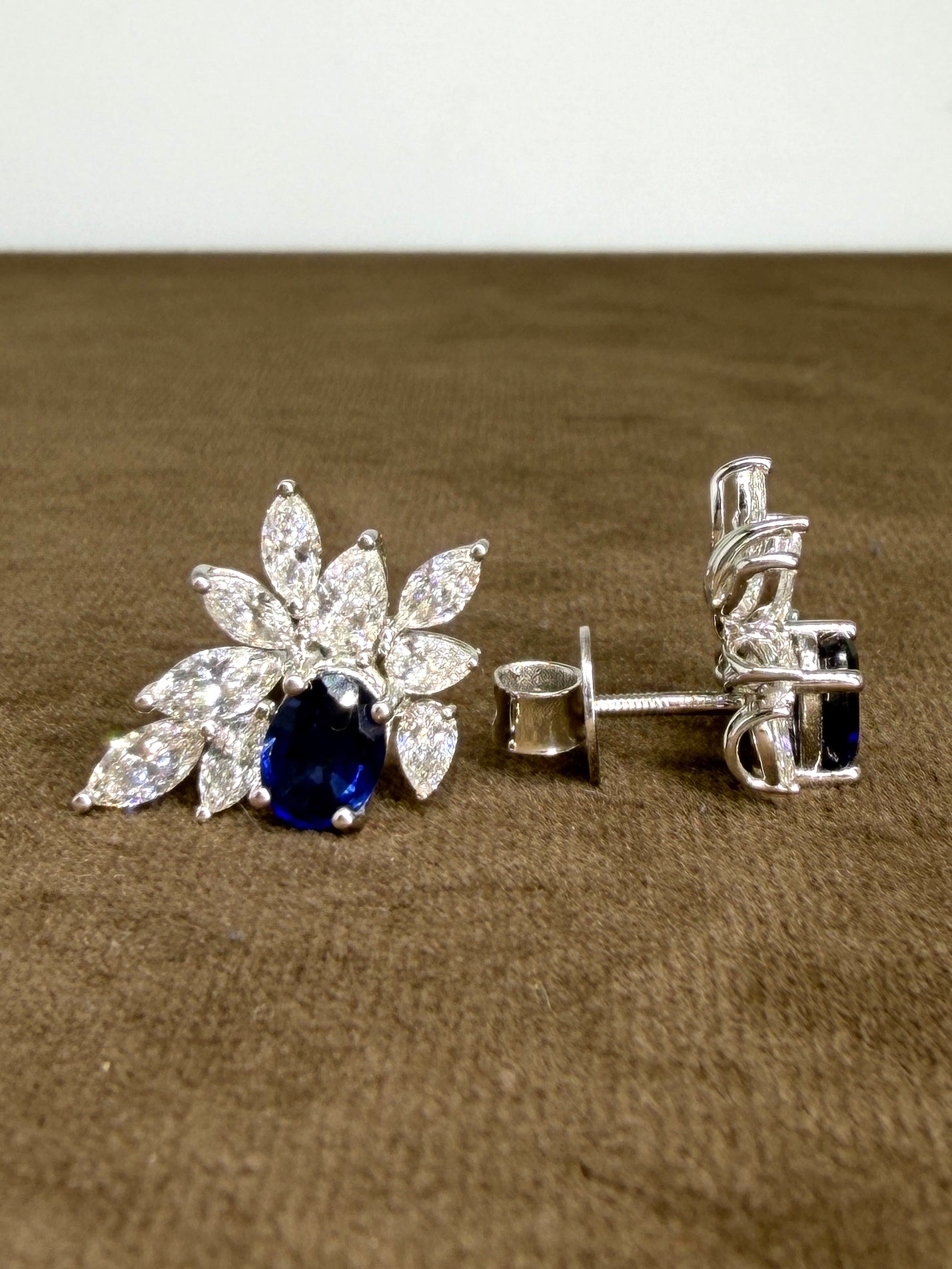 Mystic Thread Lab Diamond Earring