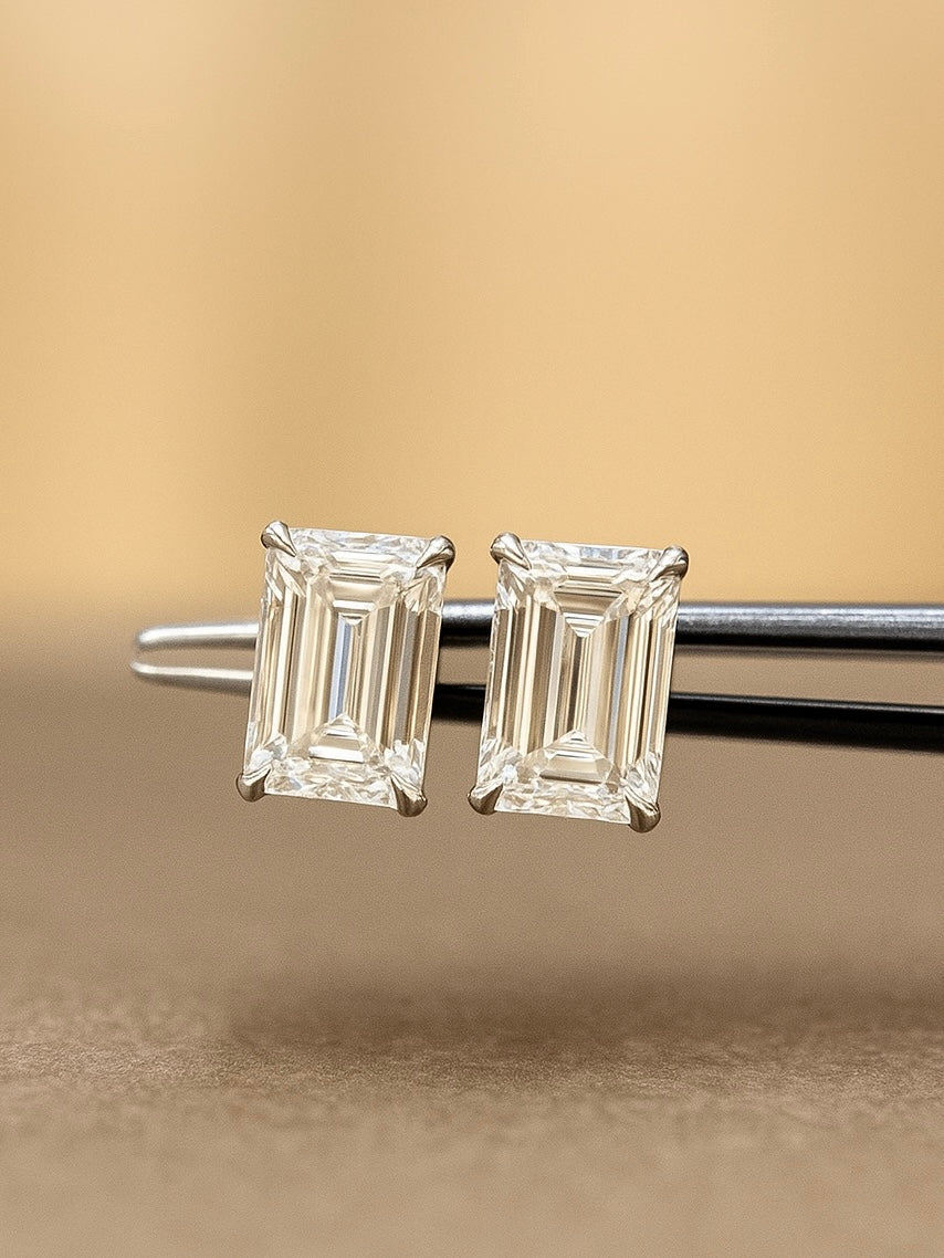 Indira Lab Diamond Earring