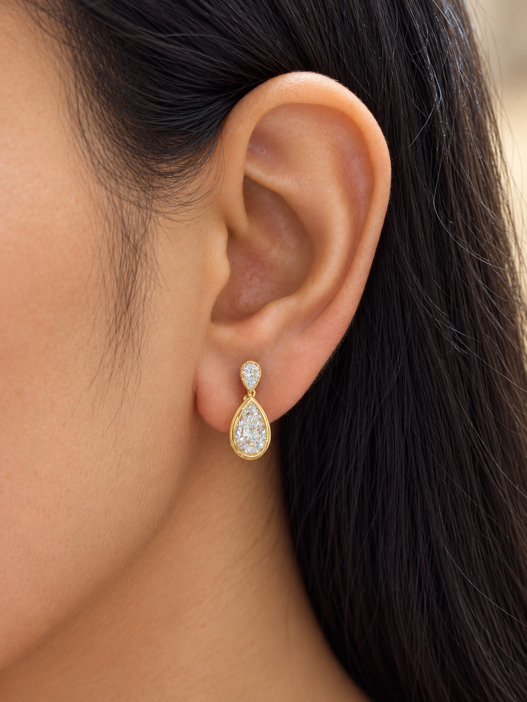 Nila Arc Lab Diamond Earrings