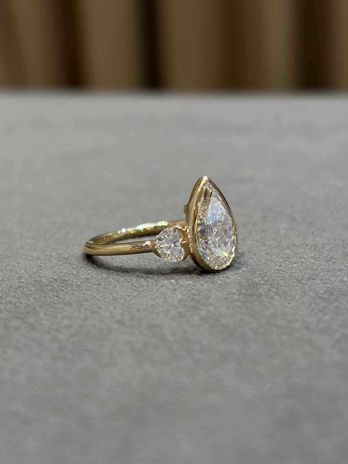 Oona Arc Lab Diamond Ring