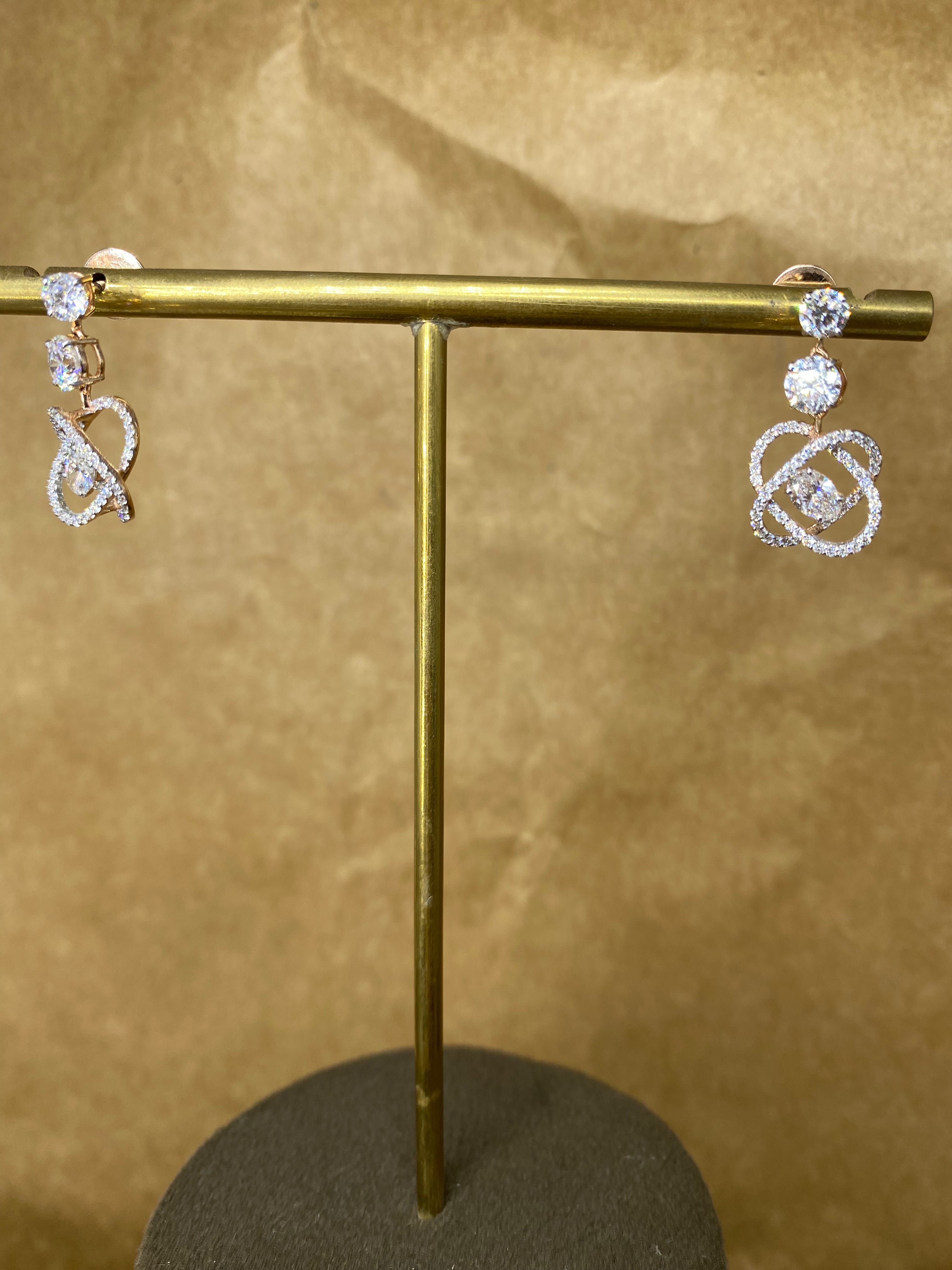 Gilded Charm Lab Diamond Earring